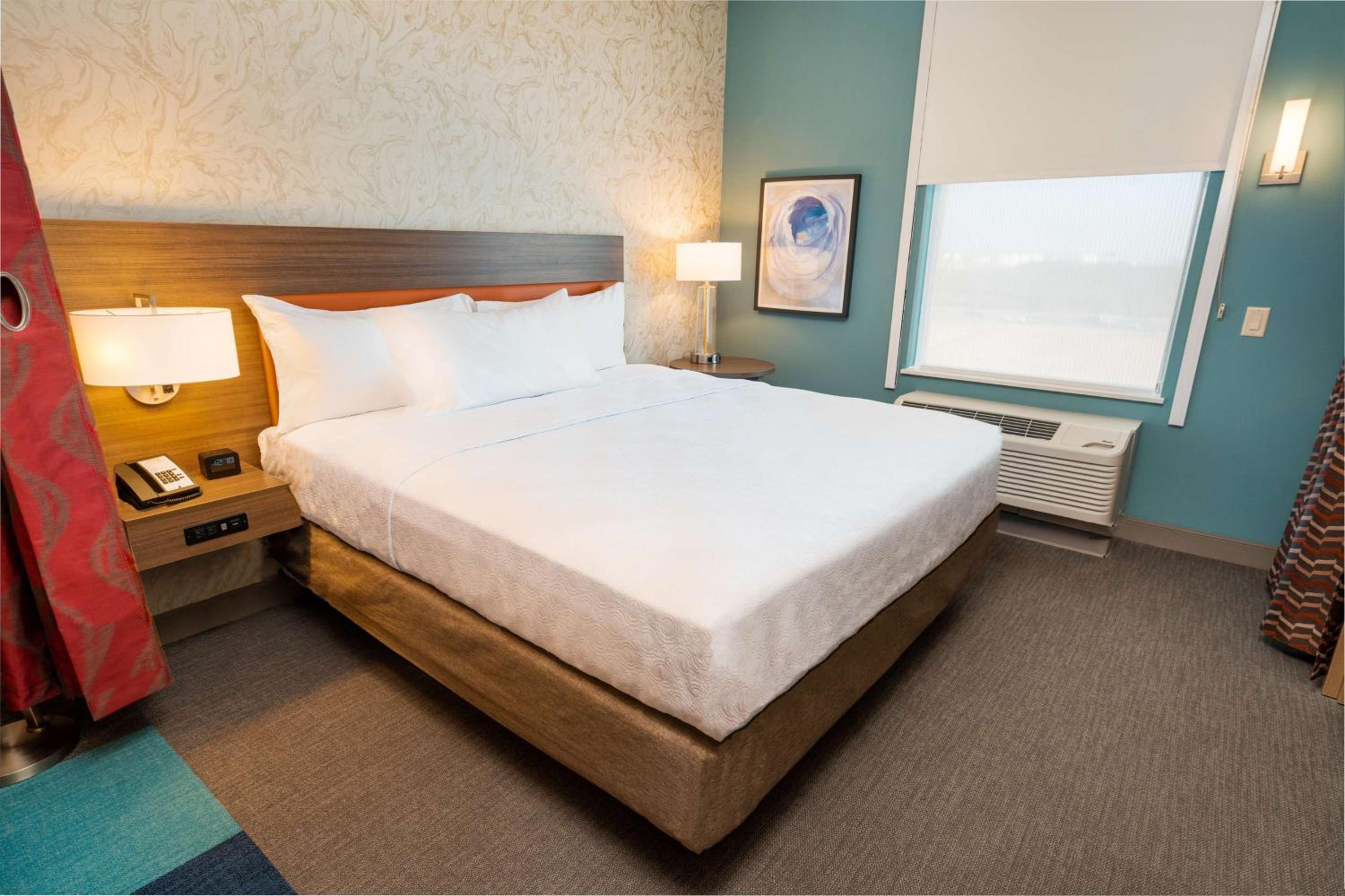 King Studio Suite - Non-Smoking - Photo 2