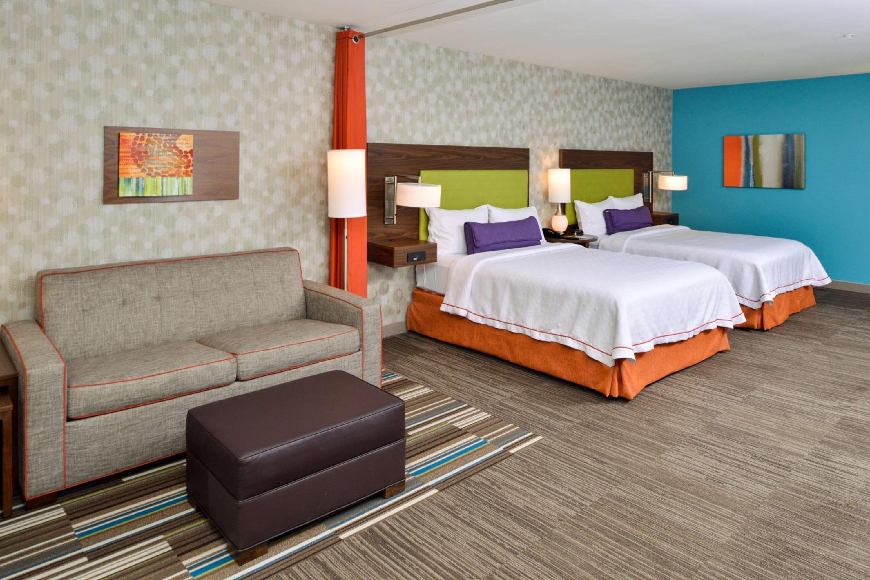 Queen Studio with Two Queen Beds - Mobility Access/Non-Smoking - Photo 2