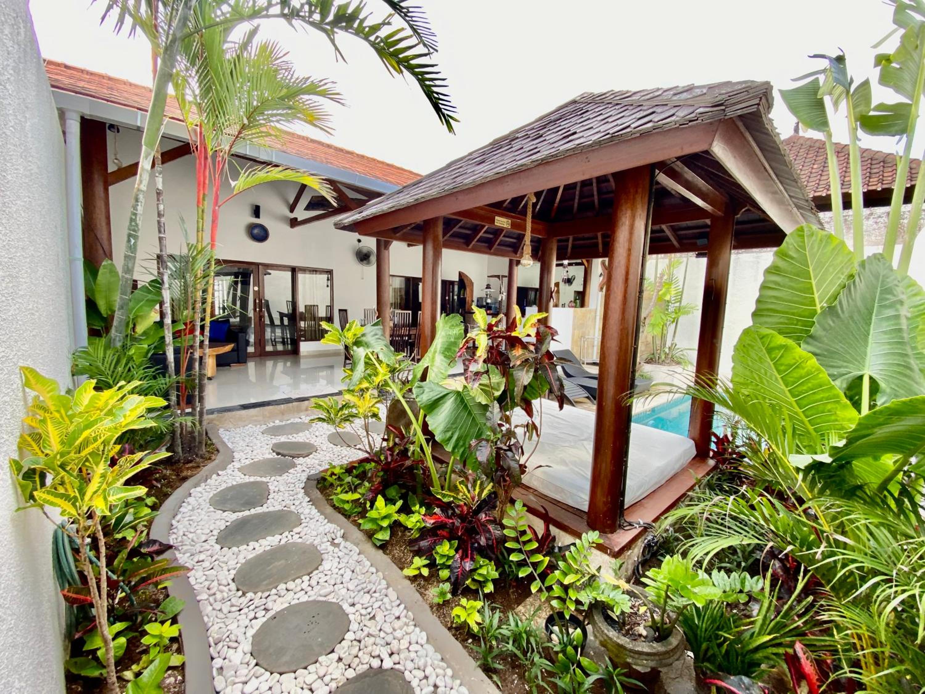 Two-Bedroom Villa - Photo 24
