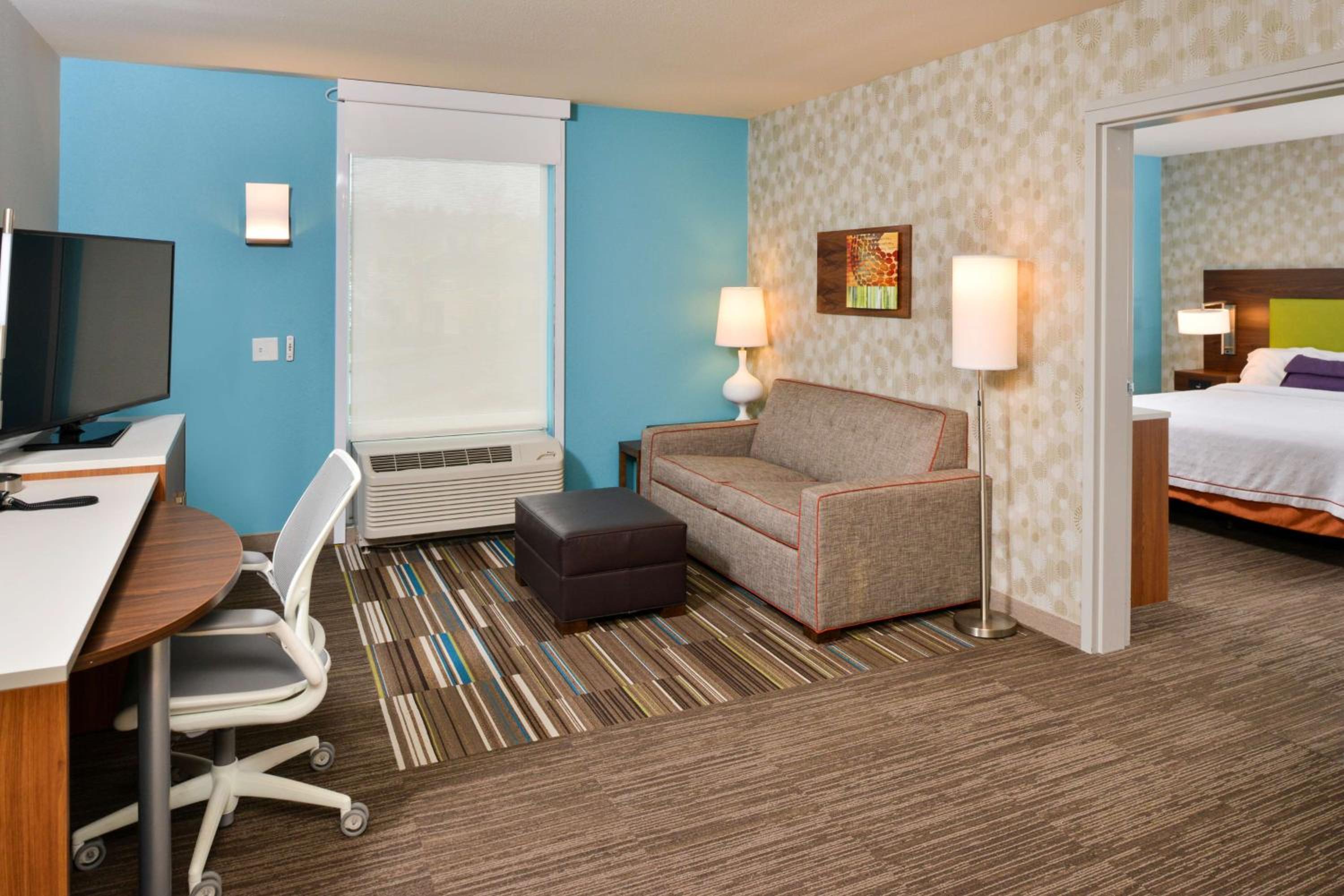 King Suite - Hearing Access/Non-Smoking - Photo 1