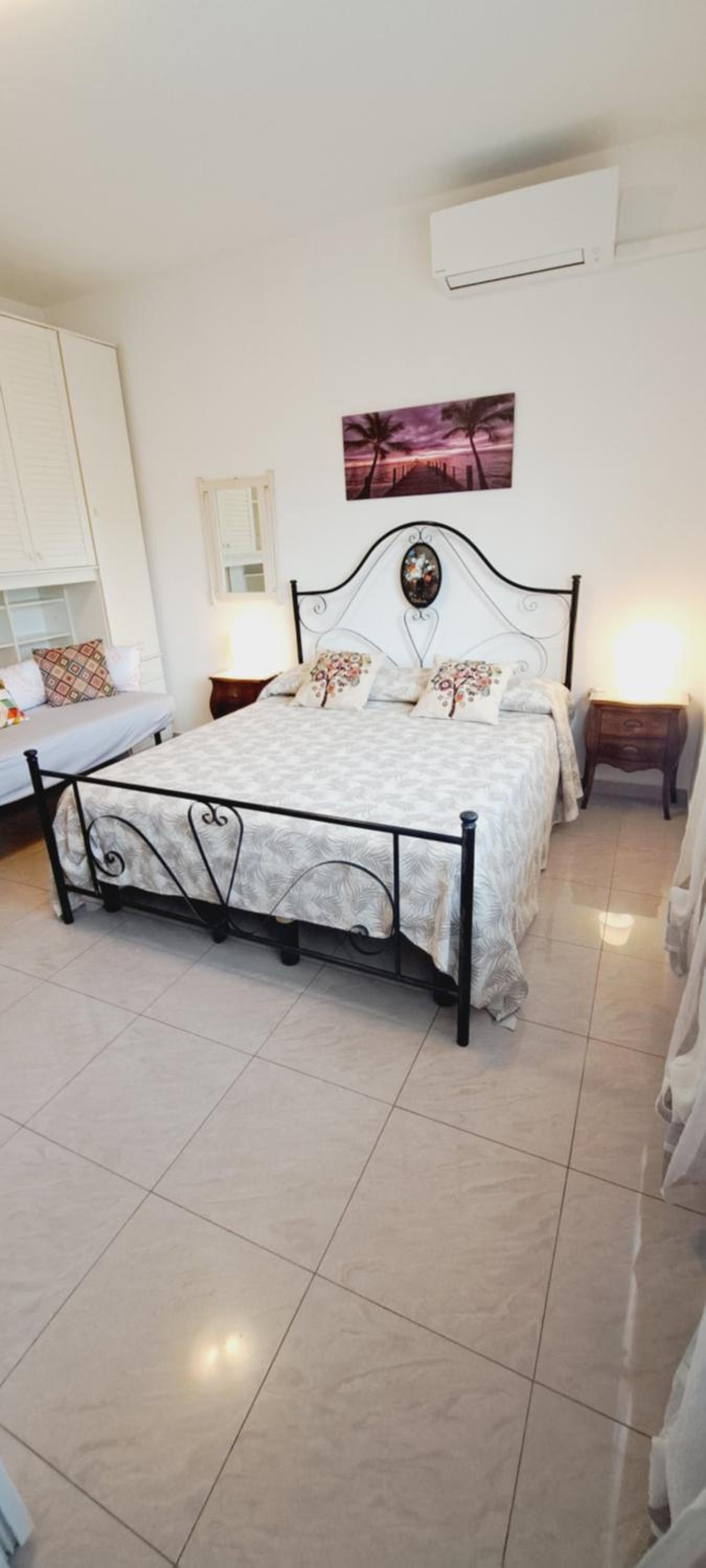 Triple Room with Private Bathroom - Photo 1