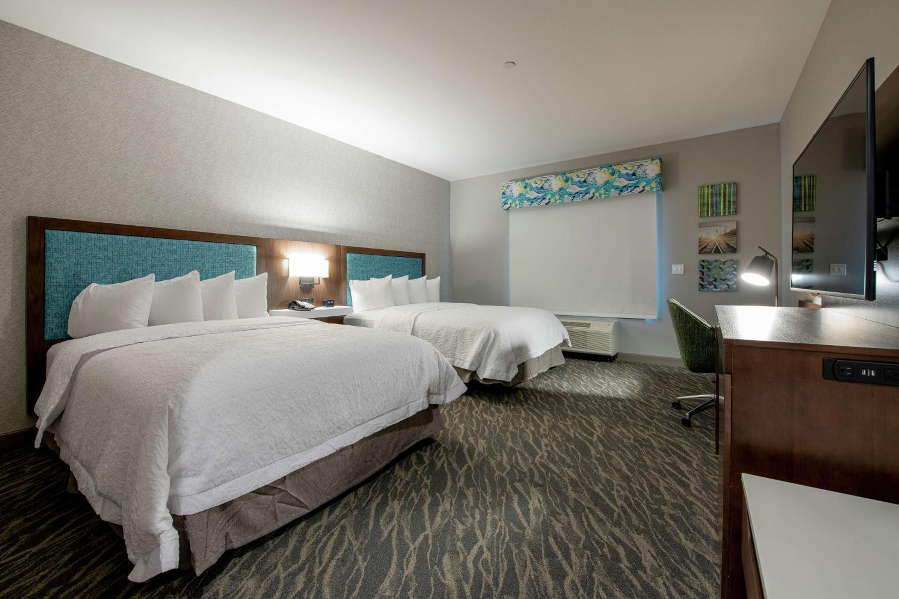 Queen Room with Two Queen Beds - Mobility and Hearing Access - Photo 3
