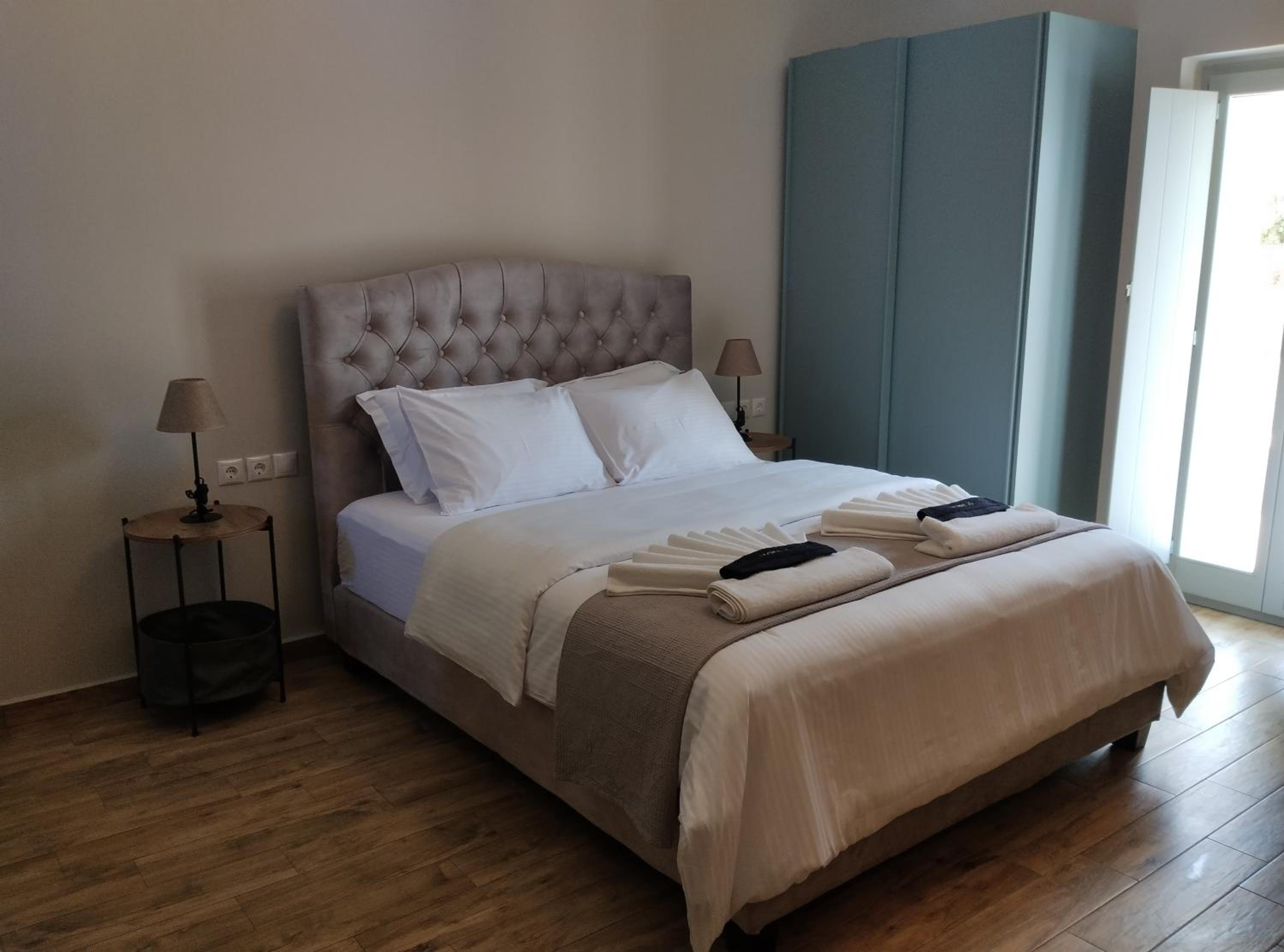 Deluxe Double Room photo 3