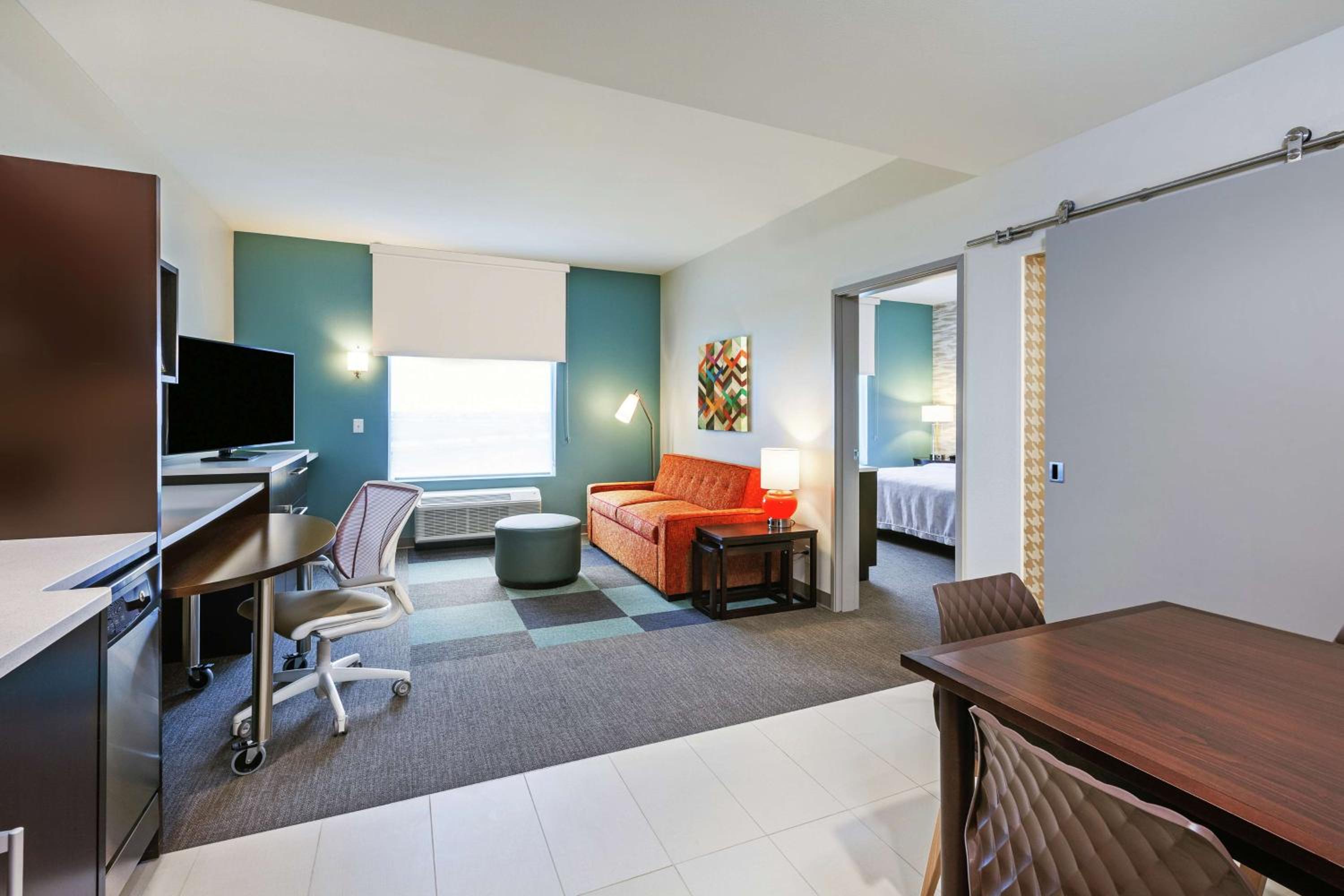 King Studio Suite - Mobility Access/Non-Smoking - Photo 1