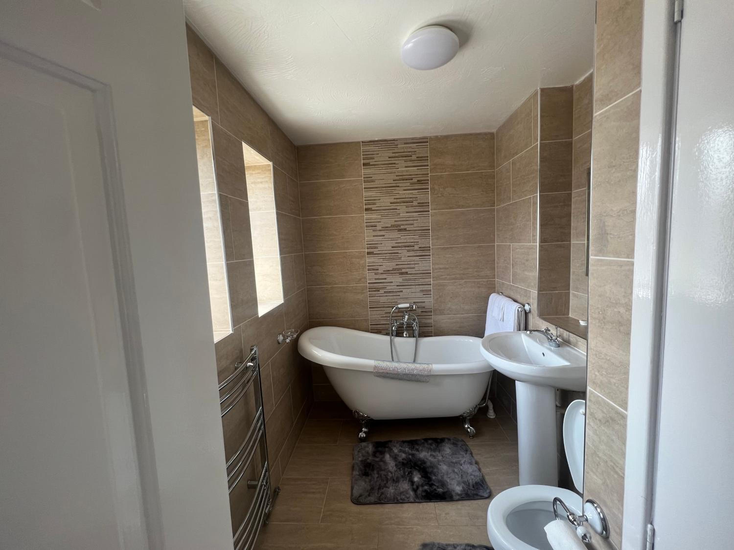Double Room with Private Bathroom photo 1