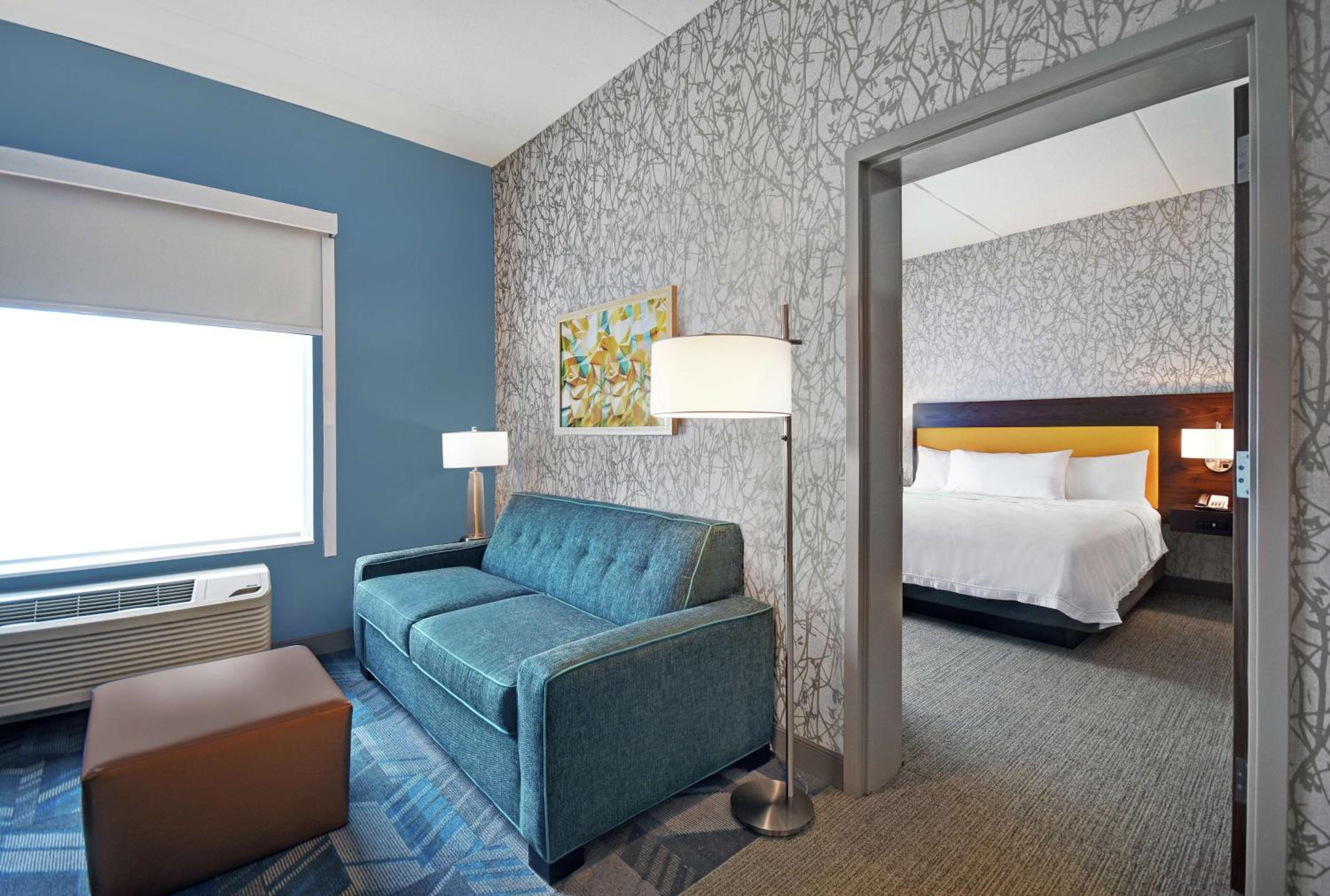 One-Bedroom King Suite - Non-Smoking - Photo 4