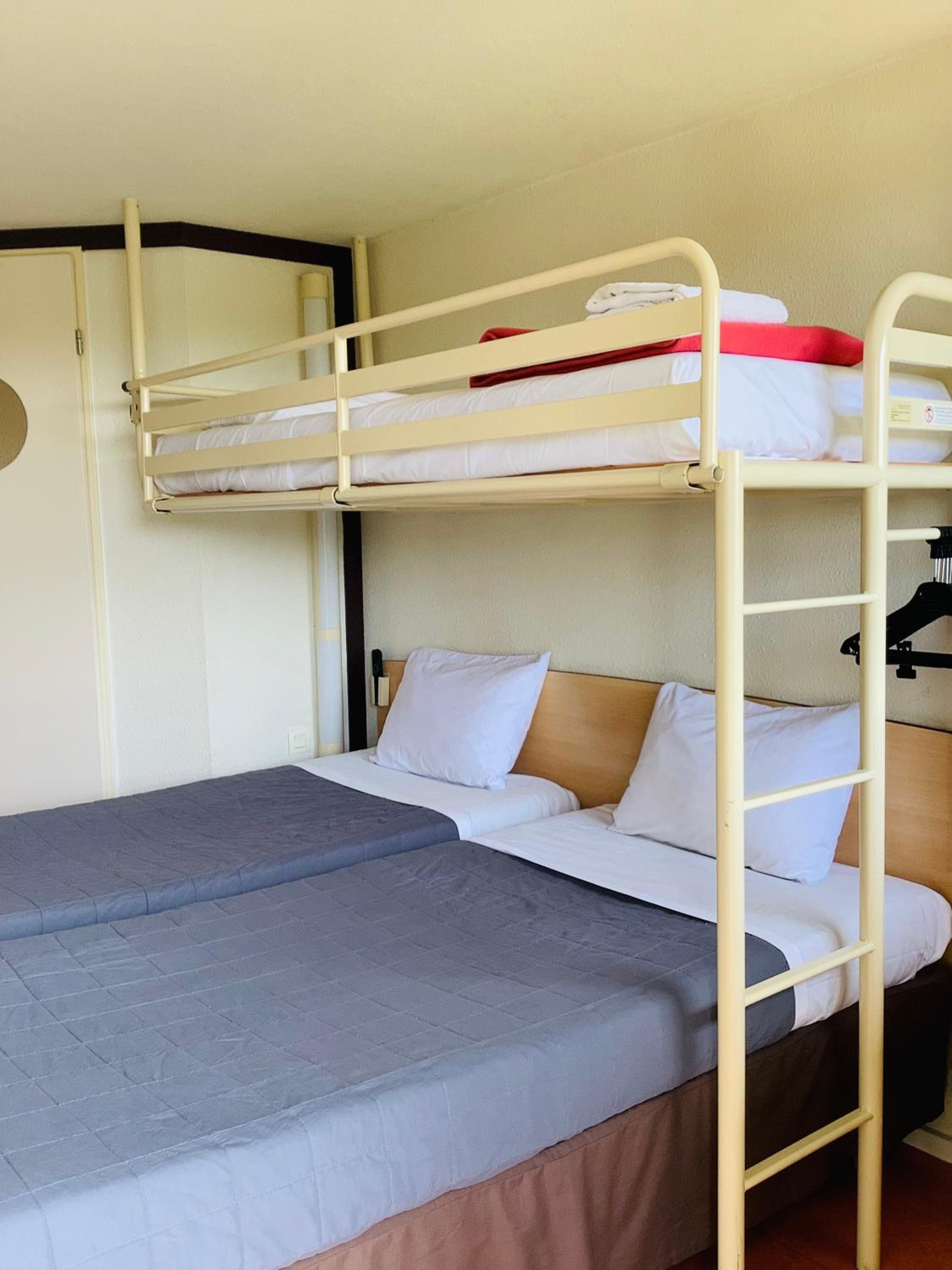 Triple Room - Photo 2