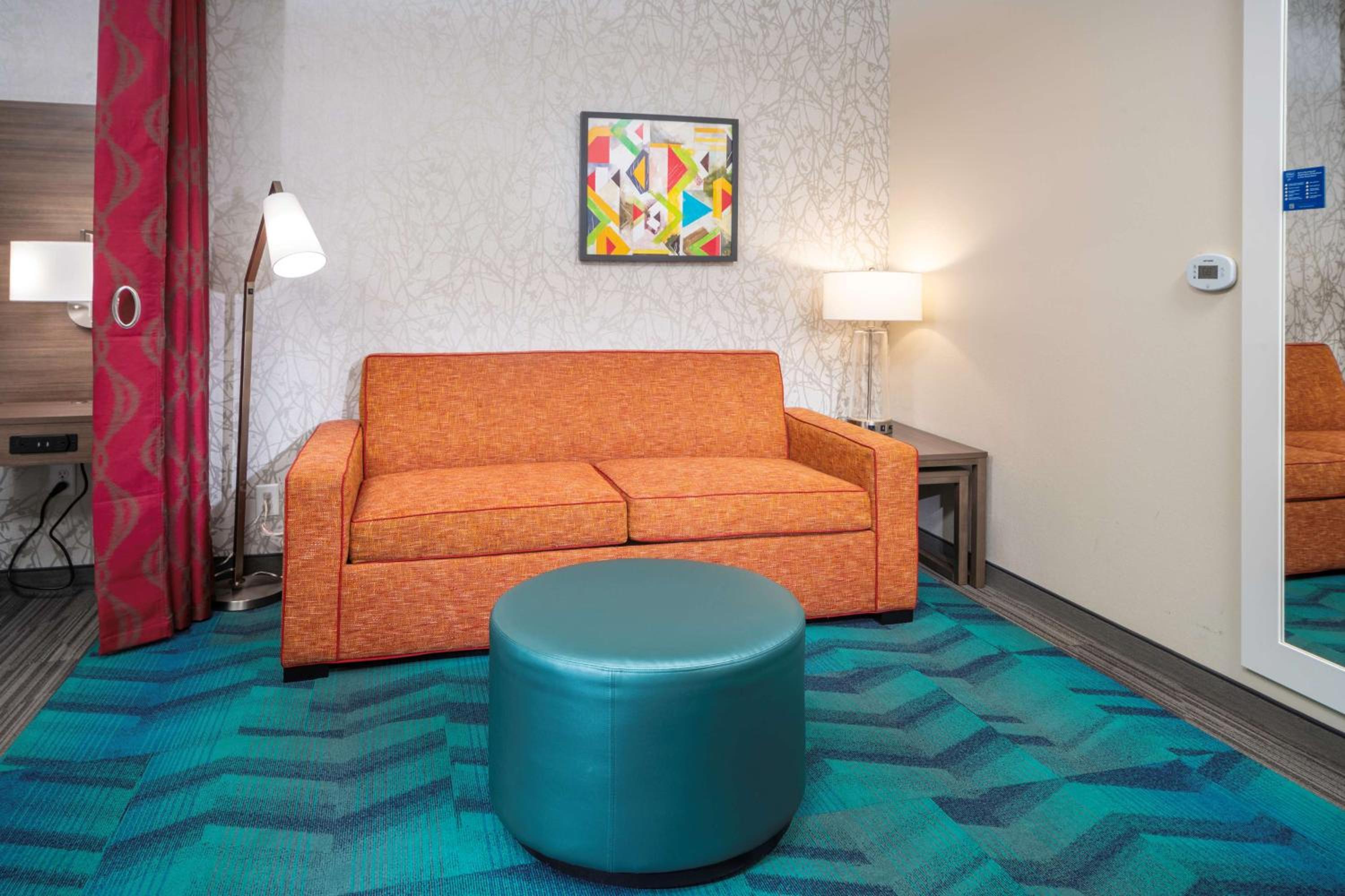 King Studio Suite - Non-Smoking - Photo 4