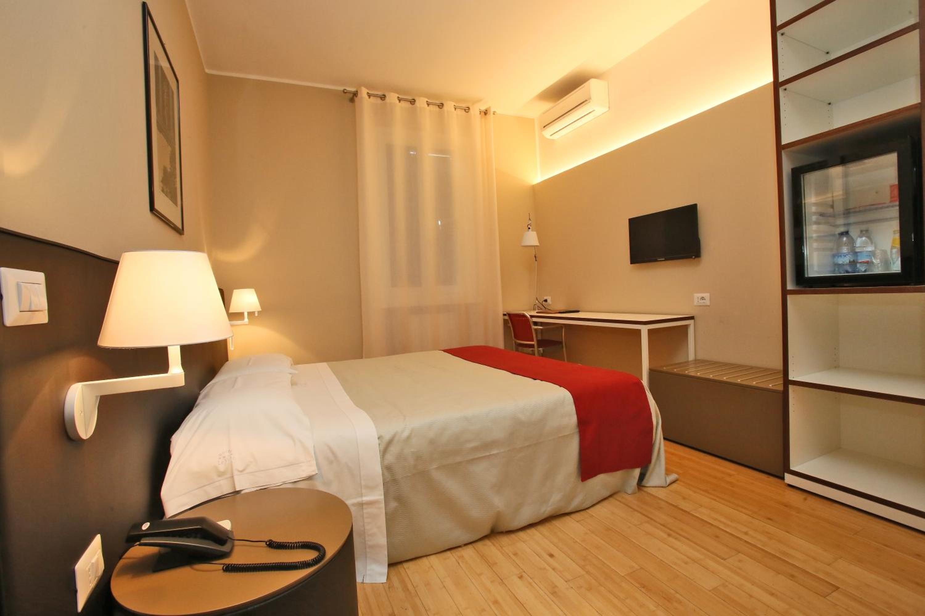 Double or Twin Room - Annex - Photo 2
