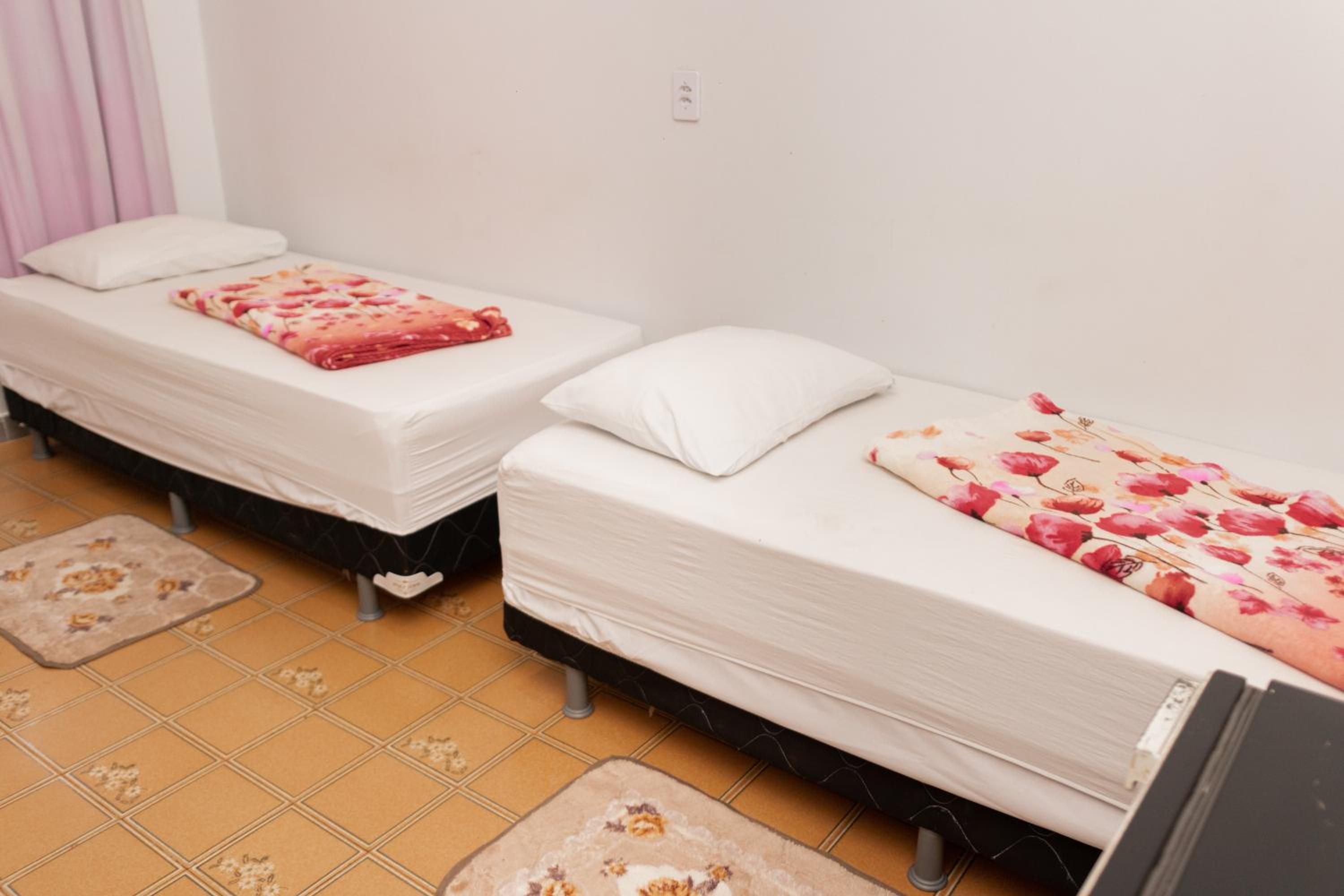 Large Twin Room photo 1