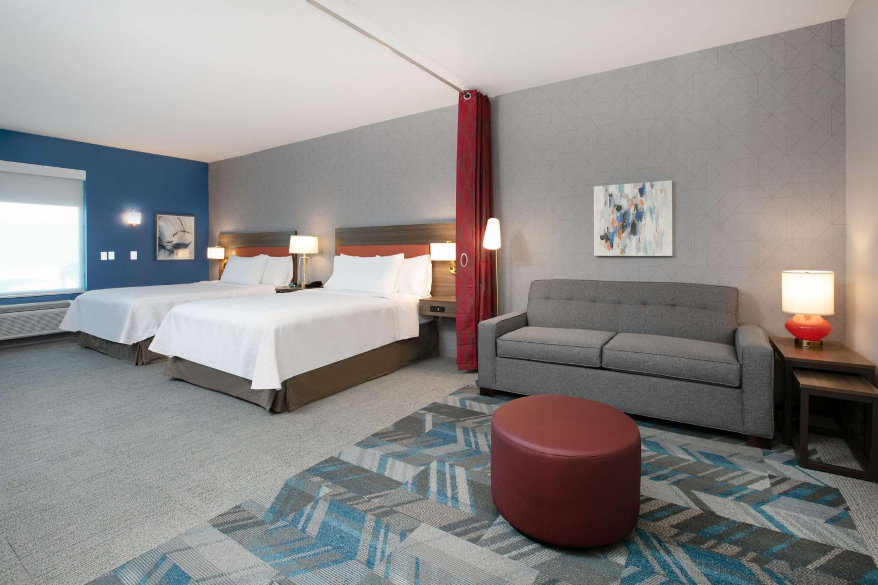 Queen Studio with Two Queen Beds - Mobility Access/Non-Smoking