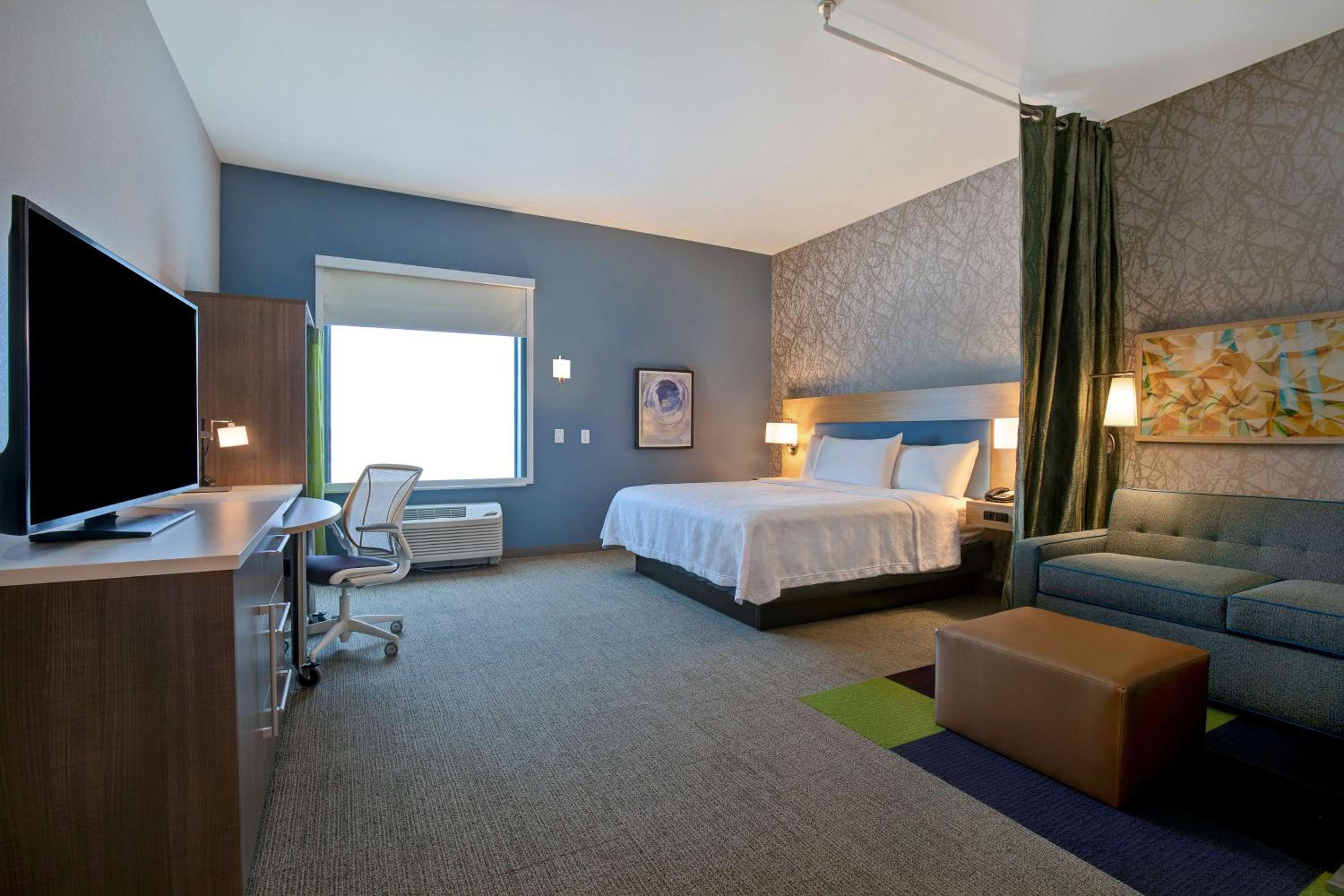 King Studio Suite - Mobility and Hearing Access/Non-Smoking - Photo 2