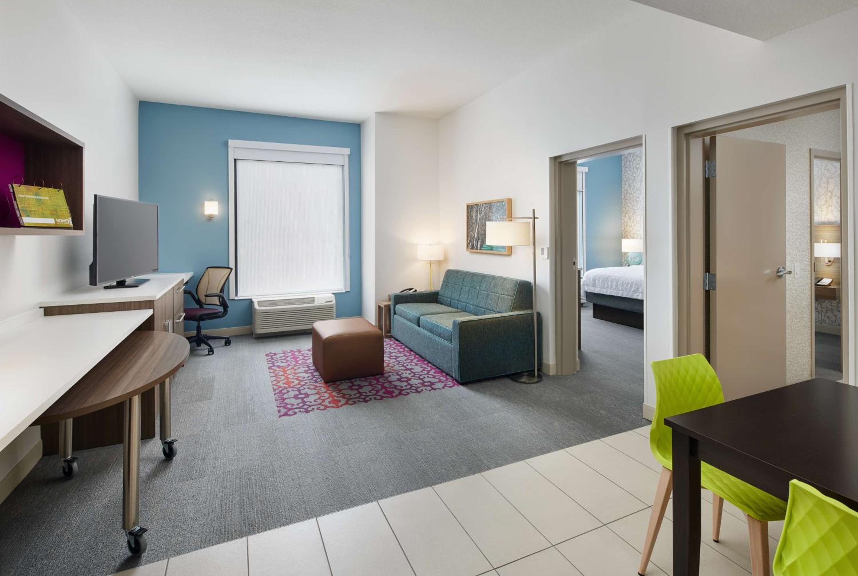 One-Bedroom King Suite - Non-Smoking - Photo 1
