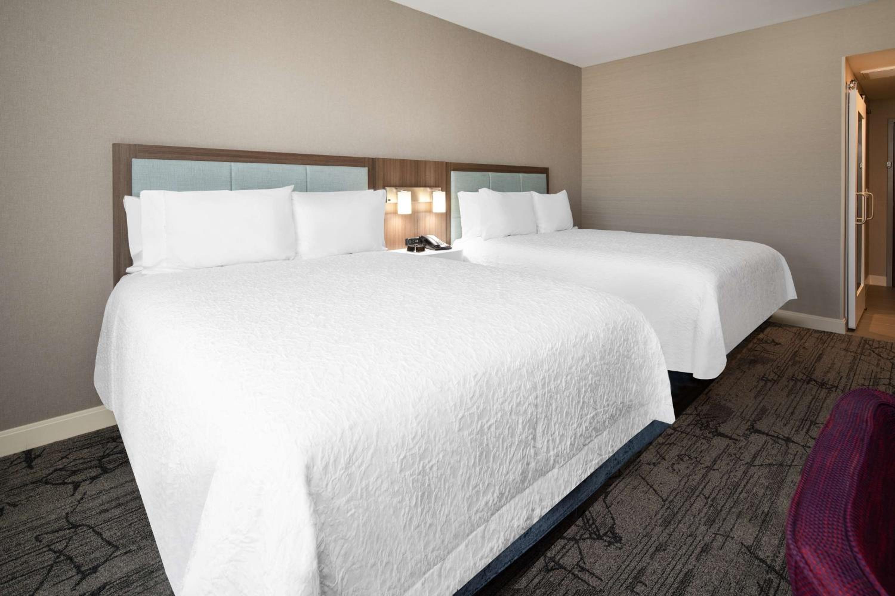 Queen Room with Two Queen Beds - Photo 1