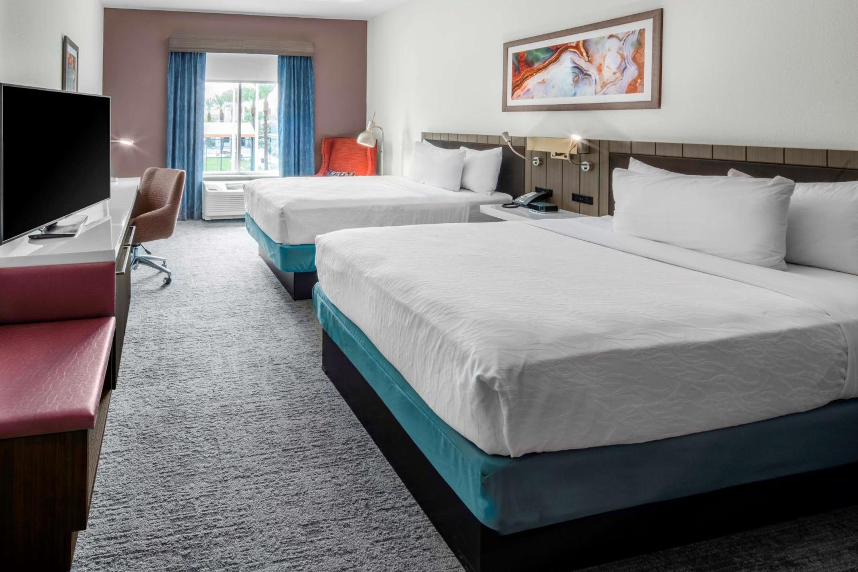 Queen Room with Two Queen Beds - Photo 1