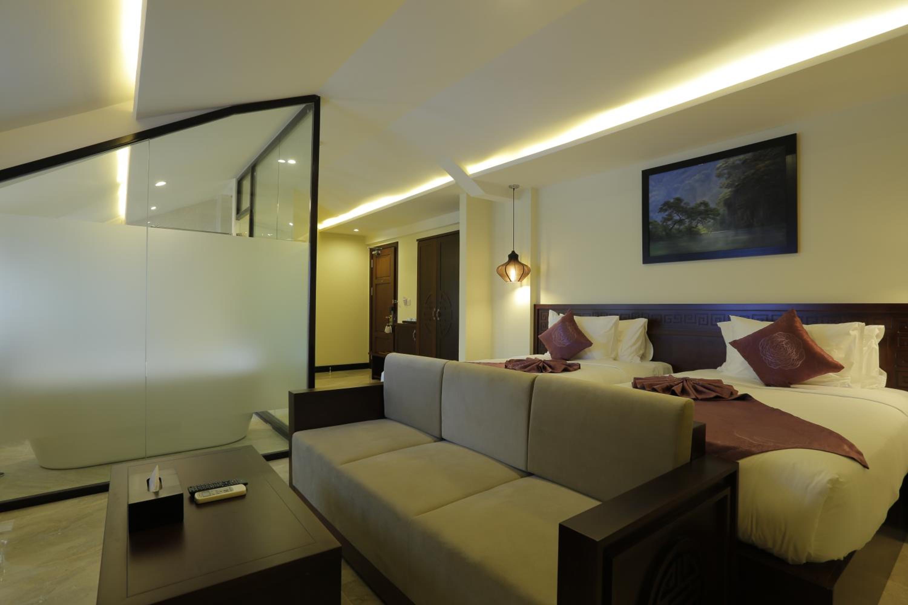 Penthouse Twin/Double Room