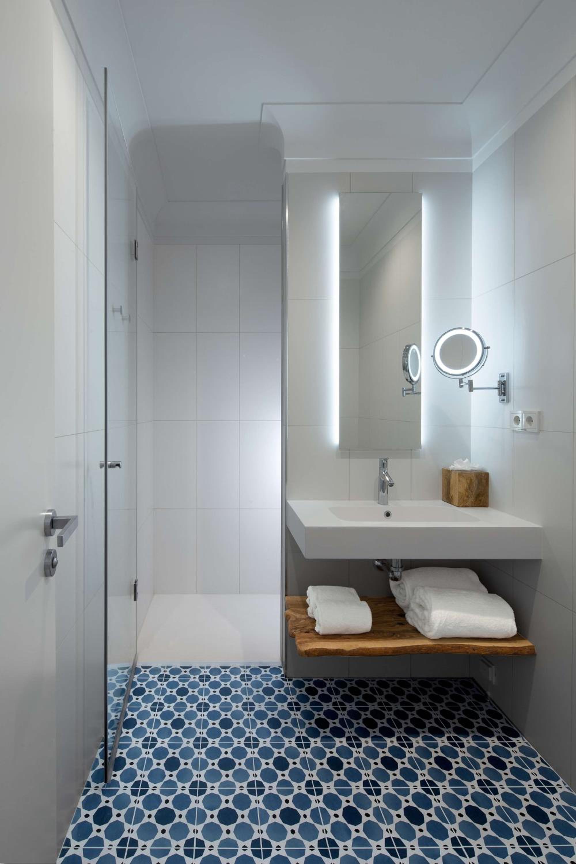 King Guest Room