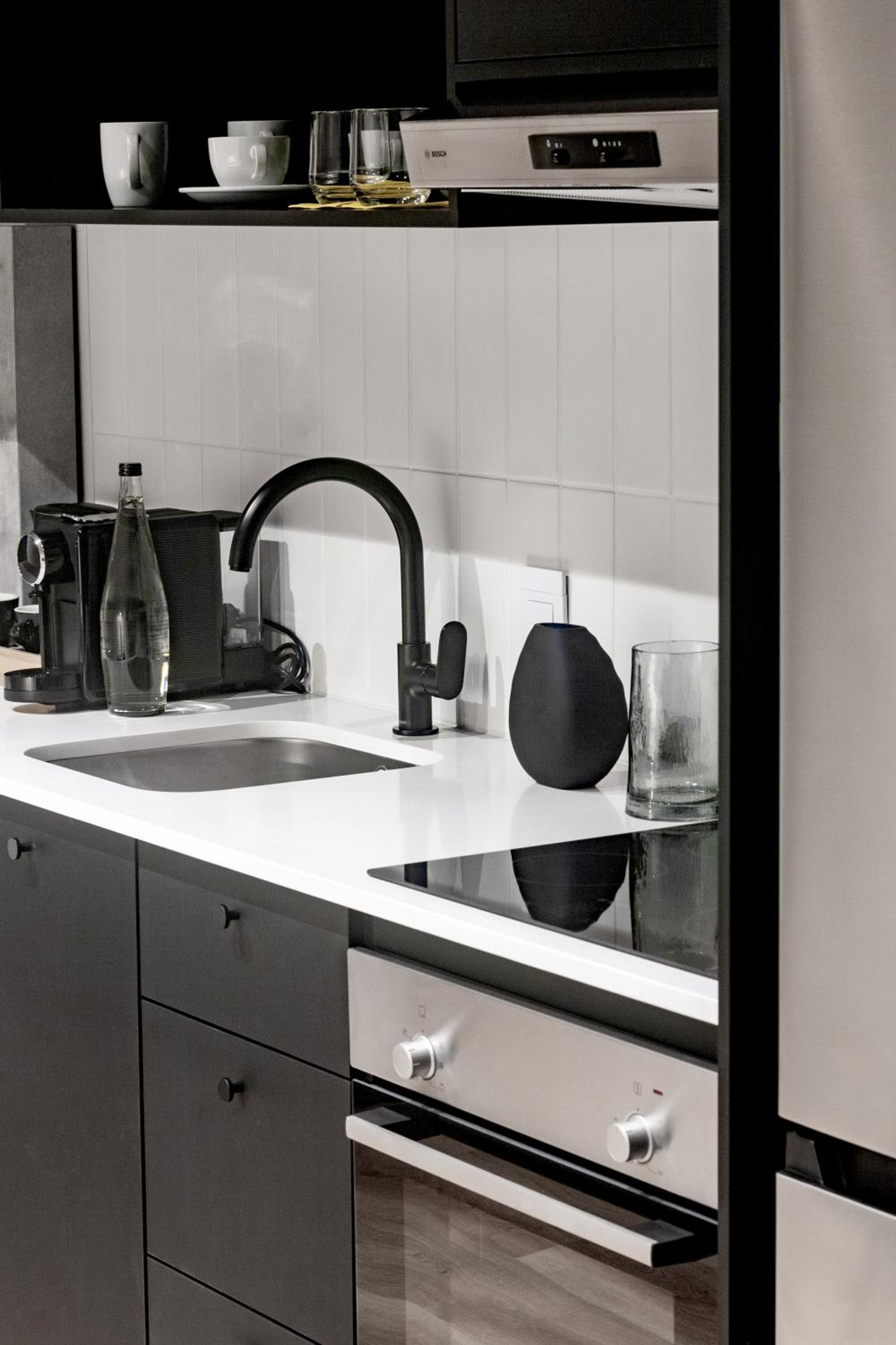 The Home Superior - Photo 14