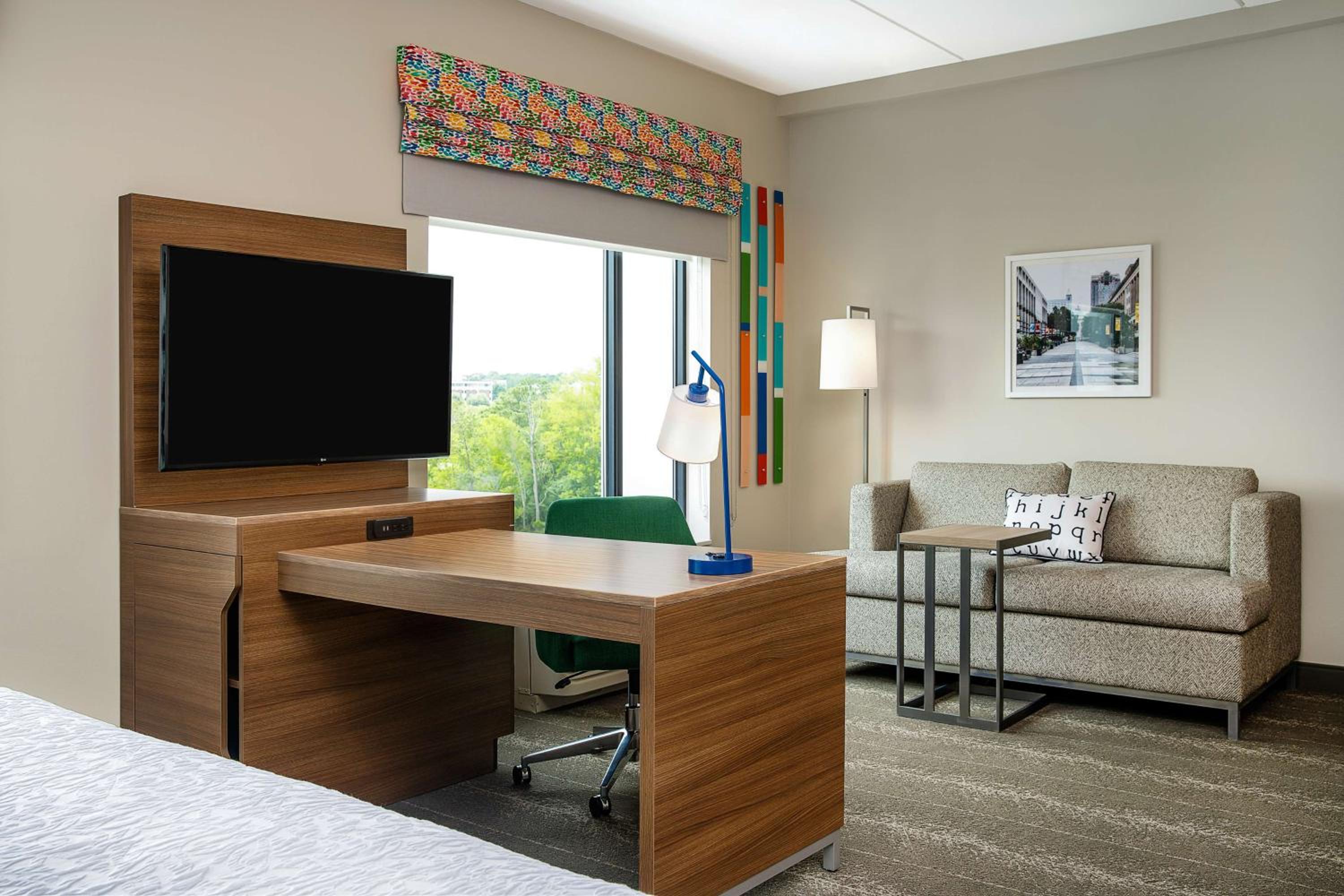 One-Bedroom King Suite - Non-Smoking - Photo 1