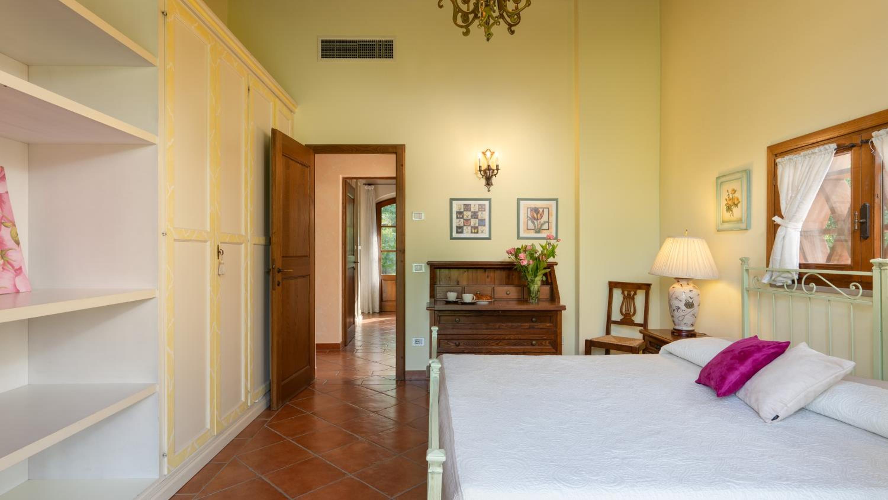 Three-Bedroom Villa photo 1