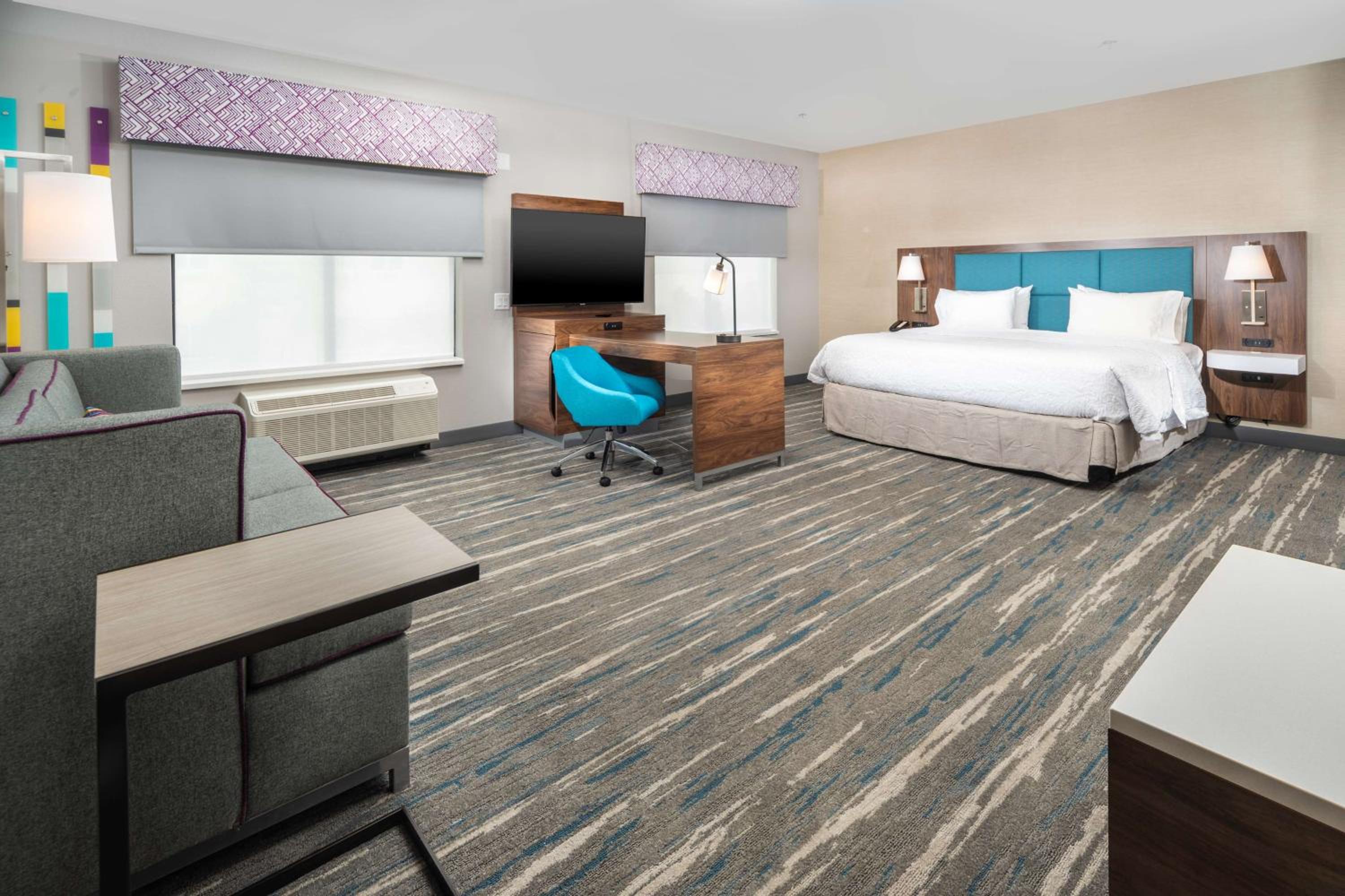 King Suite - Non-Smoking - Photo 1
