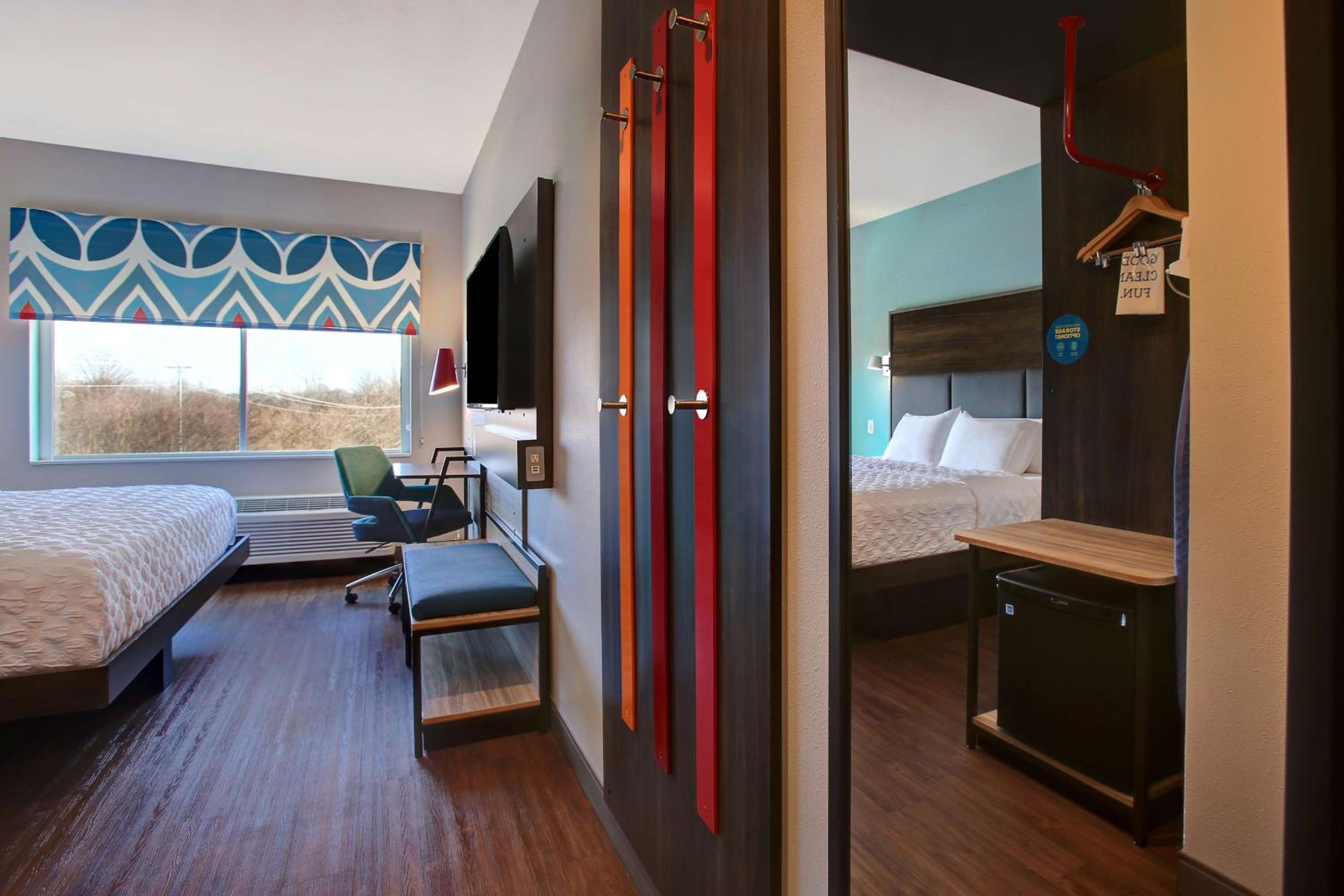 King Room - Hearing Access - Photo 2