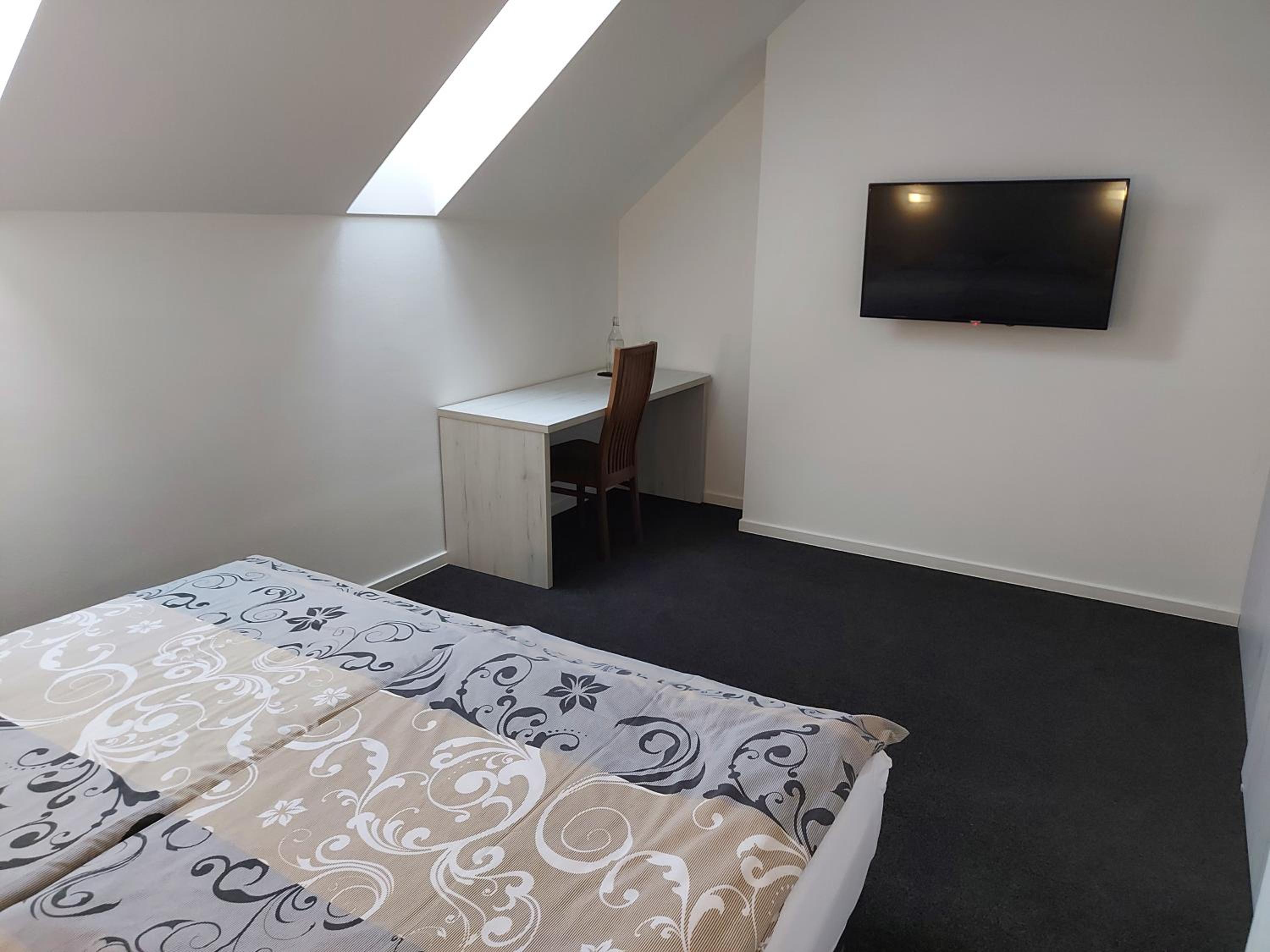 Deluxe Double or Twin Room with Balcony photo 2