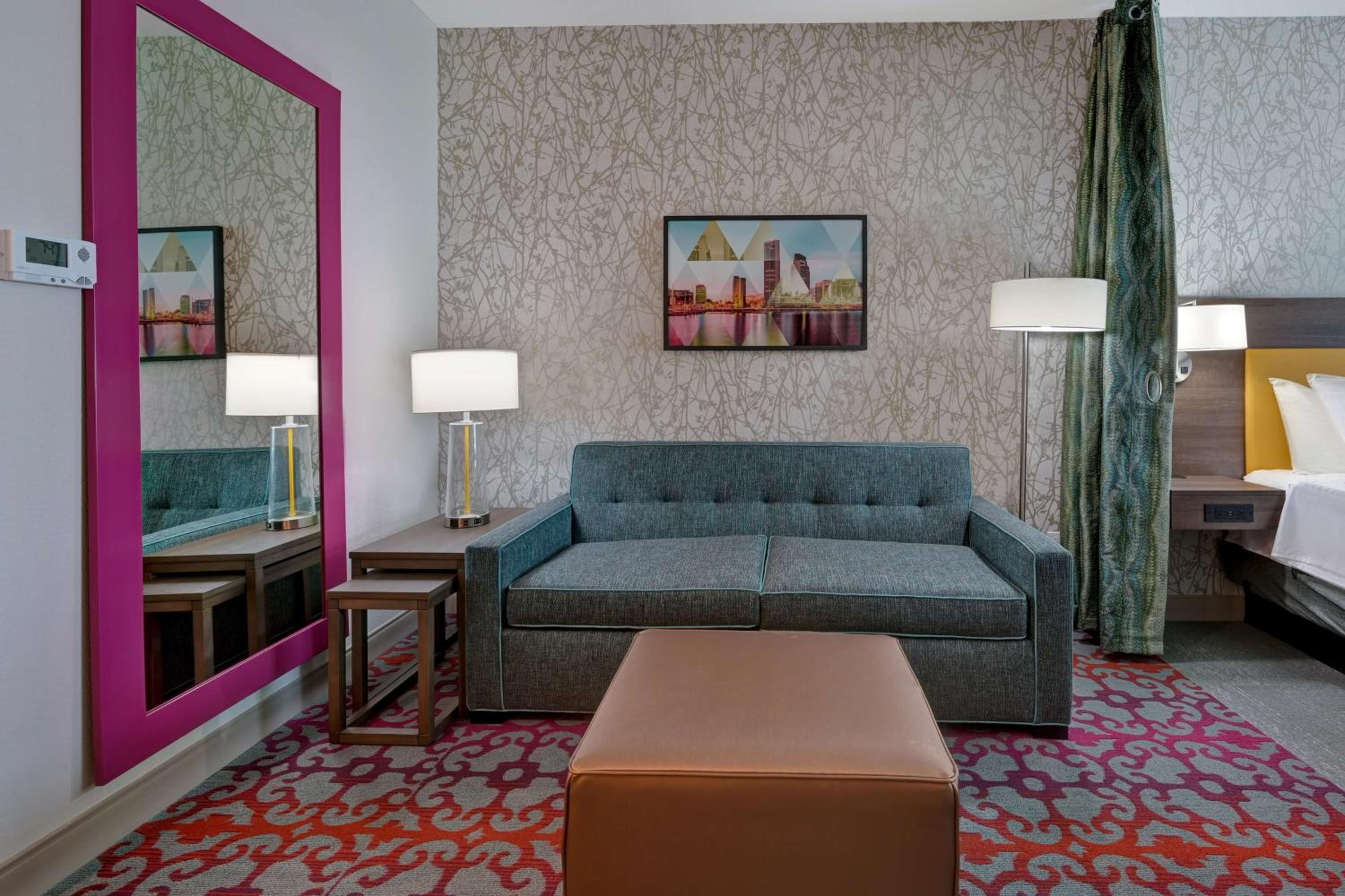 King Studio Suite - Non-Smoking - Photo 3