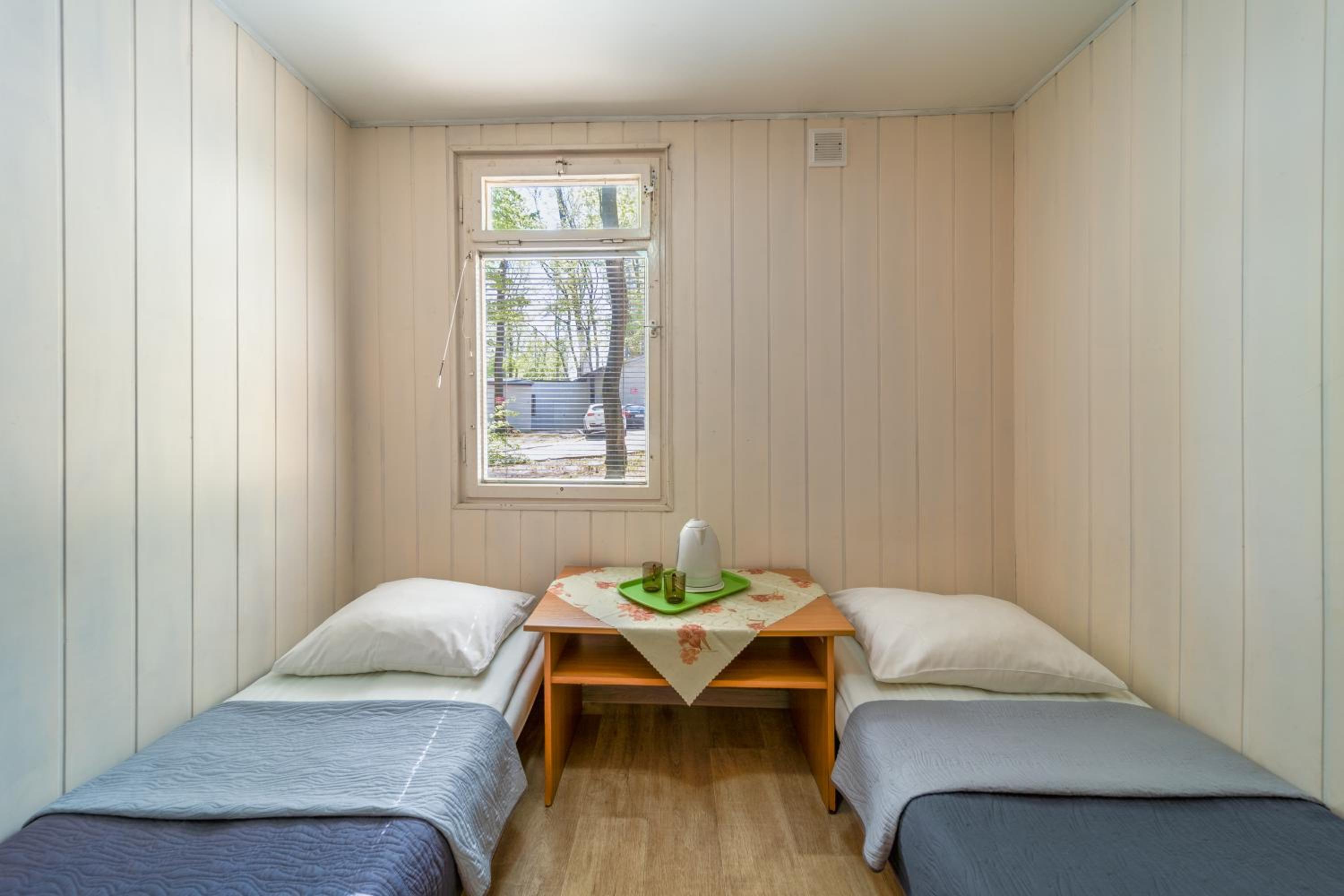 Twin Room with Private Bathroom photo 1
