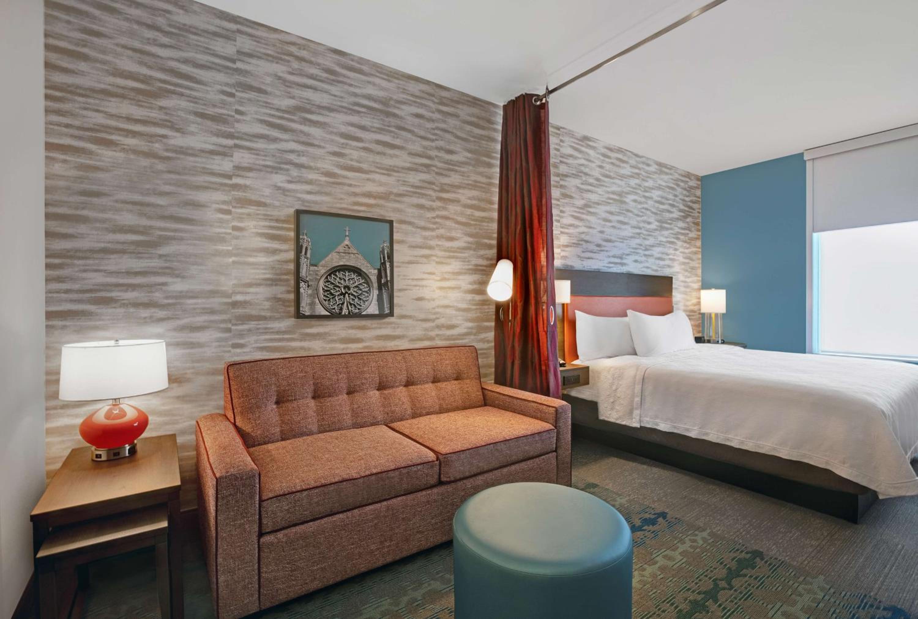 King Studio Suite - Non-Smoking - Photo 2