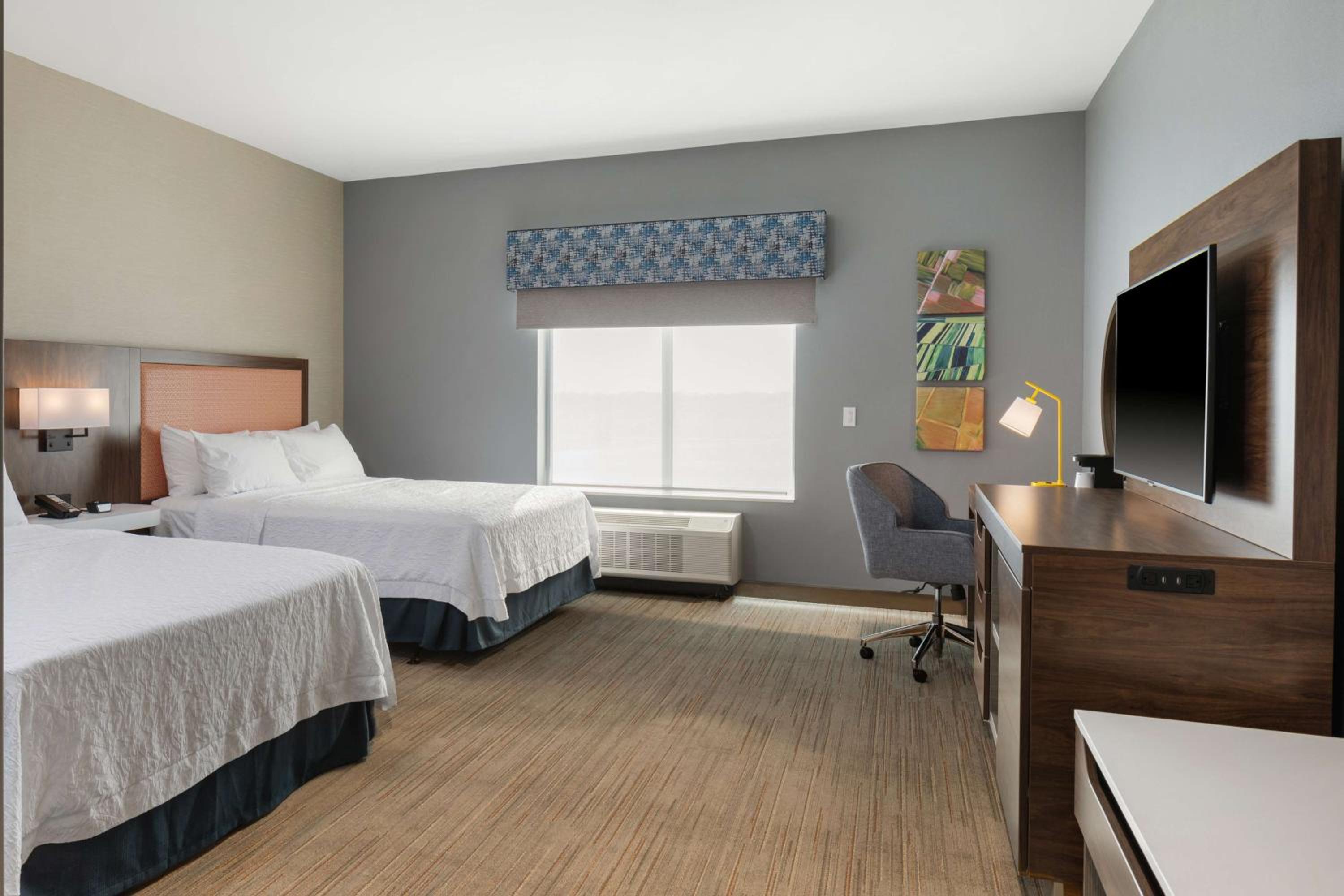 Queen Room with Two Queen Beds - Mobility and Hearing Access/Non-Smoking - Photo 1