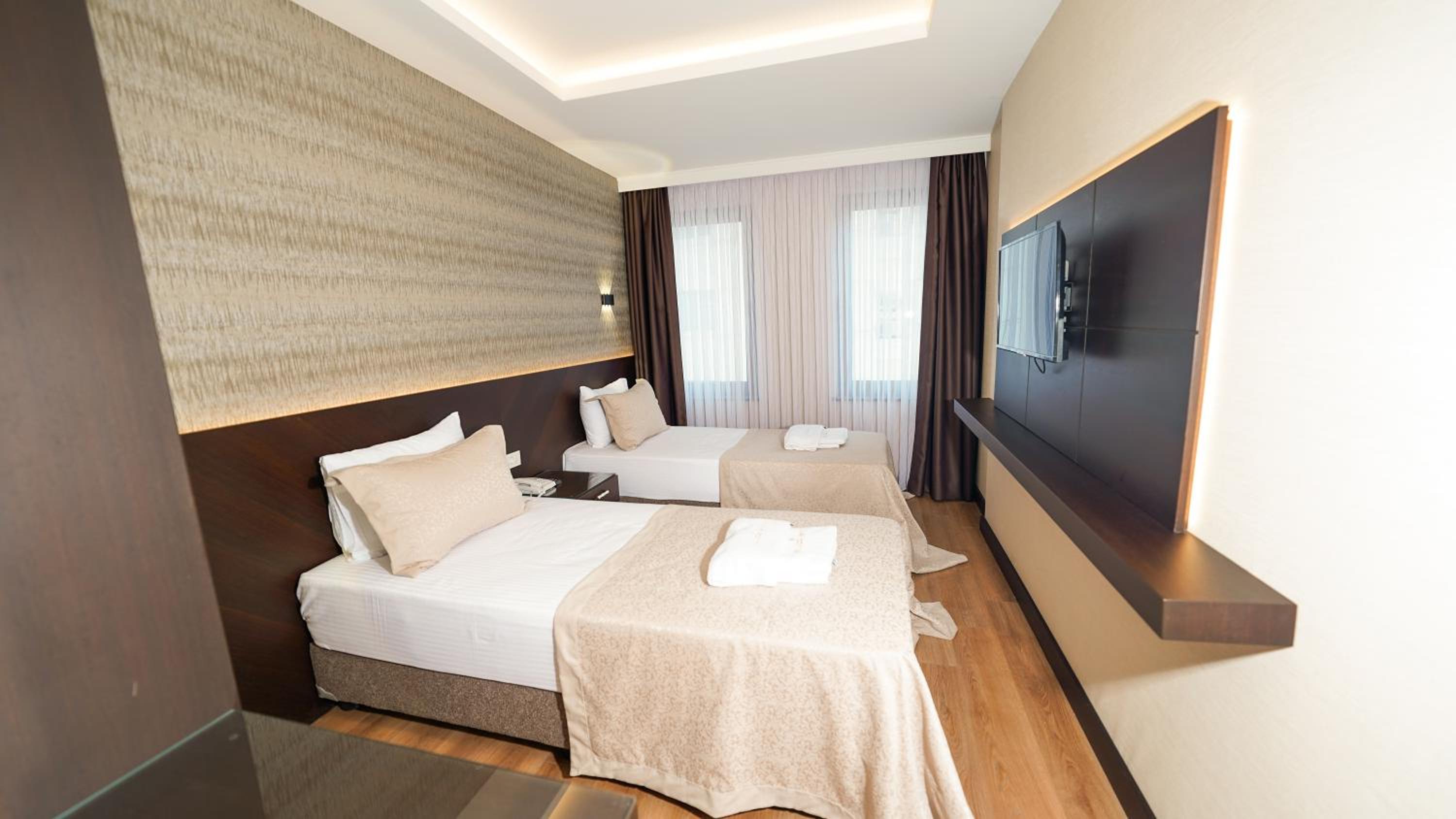 Deluxe Twin Room photo 3