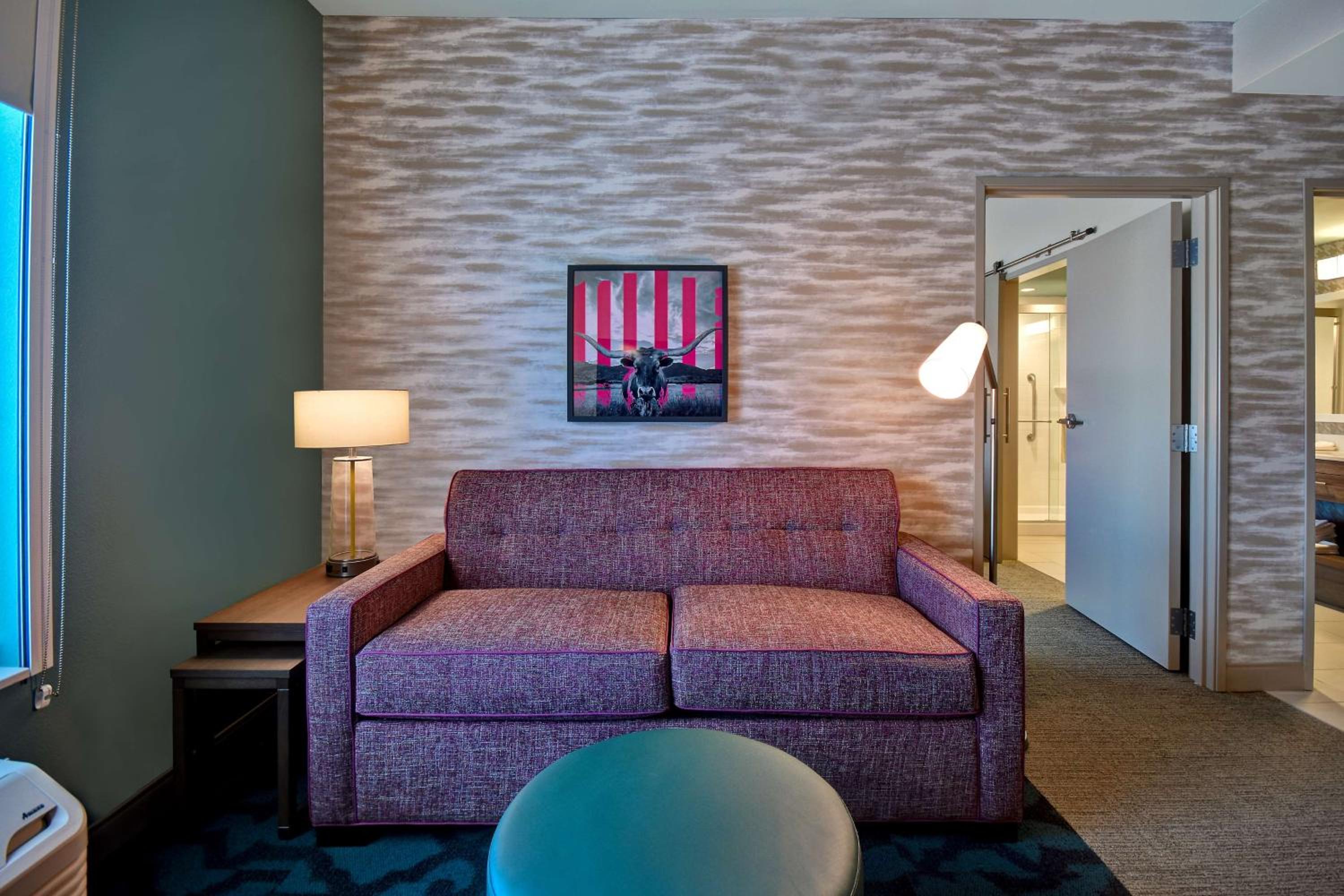 King Studio Suite - Non-Smoking - Photo 7