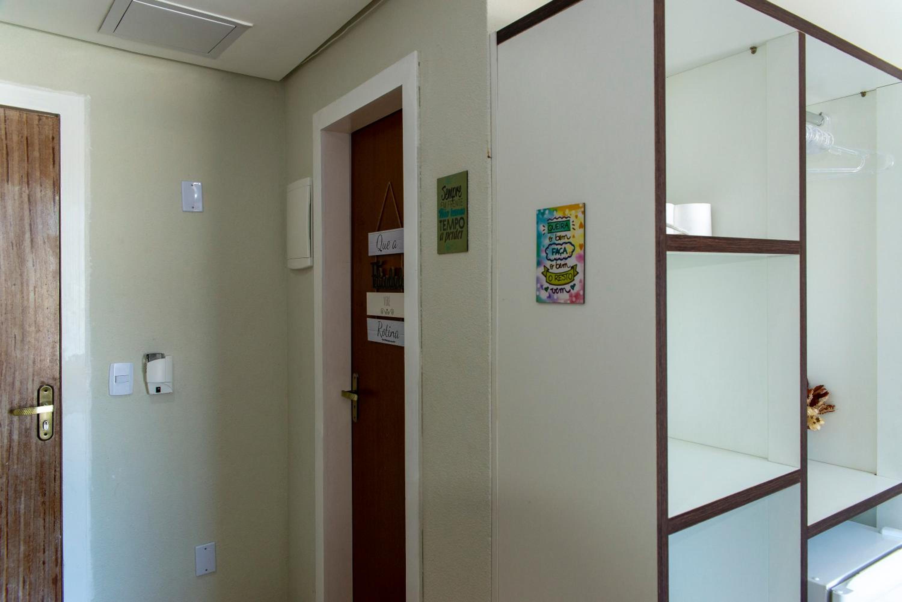 Superior Triple Room with Sea View - Photo 9