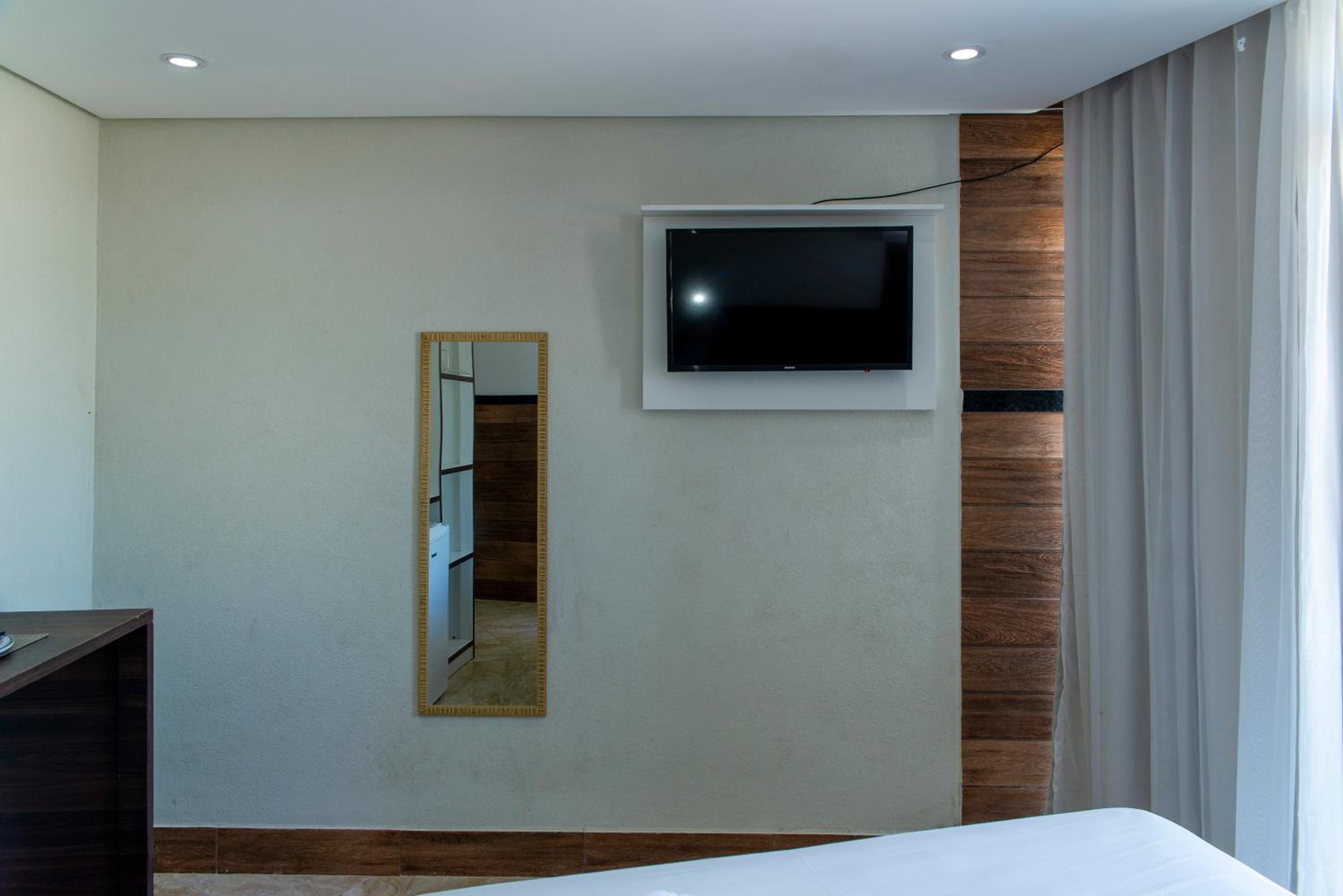 Superior Triple Room with Sea View - Photo 2
