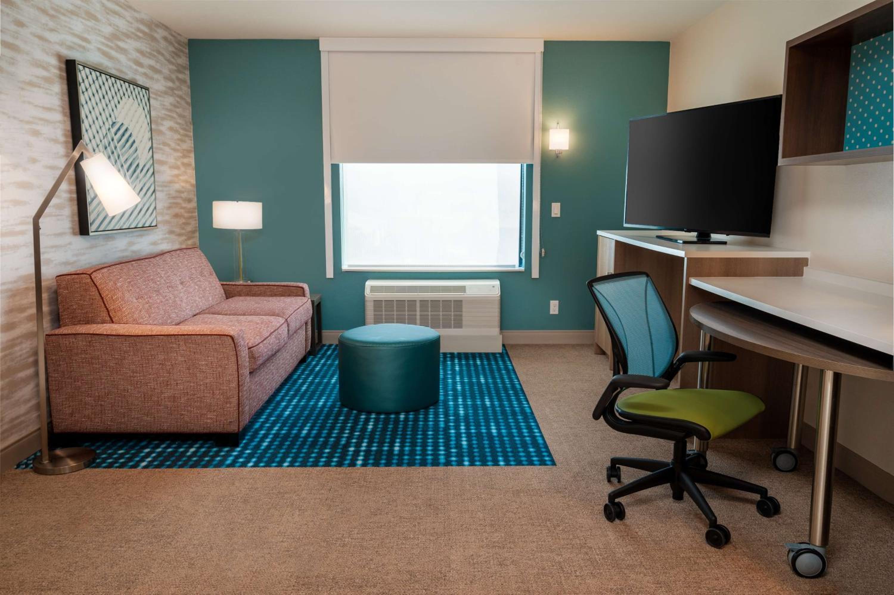 One-Bedroom King Suite - Non-Smoking - Photo 1