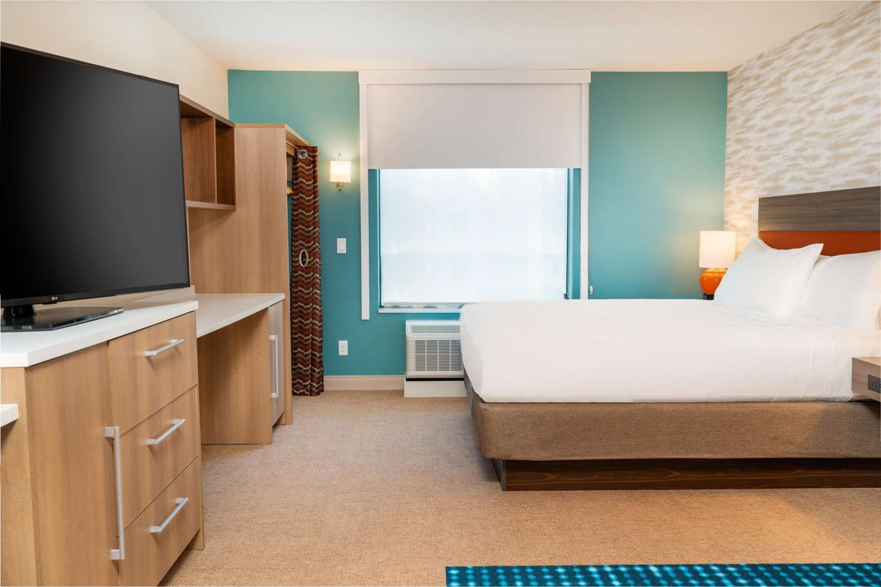 King Studio Suite - Hearing Access/Non-Smoking - Photo 4