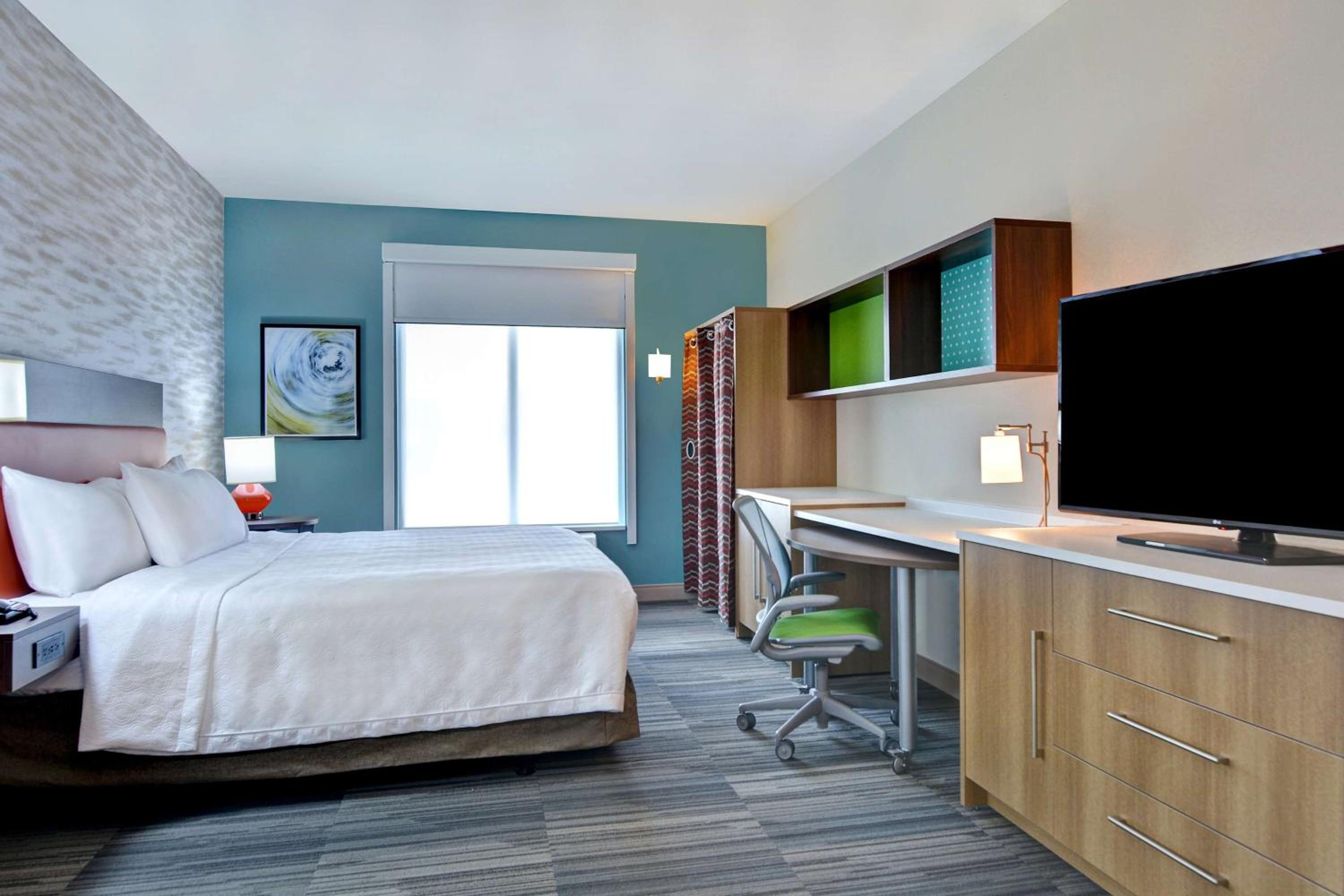 King Studio Suite - Mobility Access/Non-Smoking - Photo 4