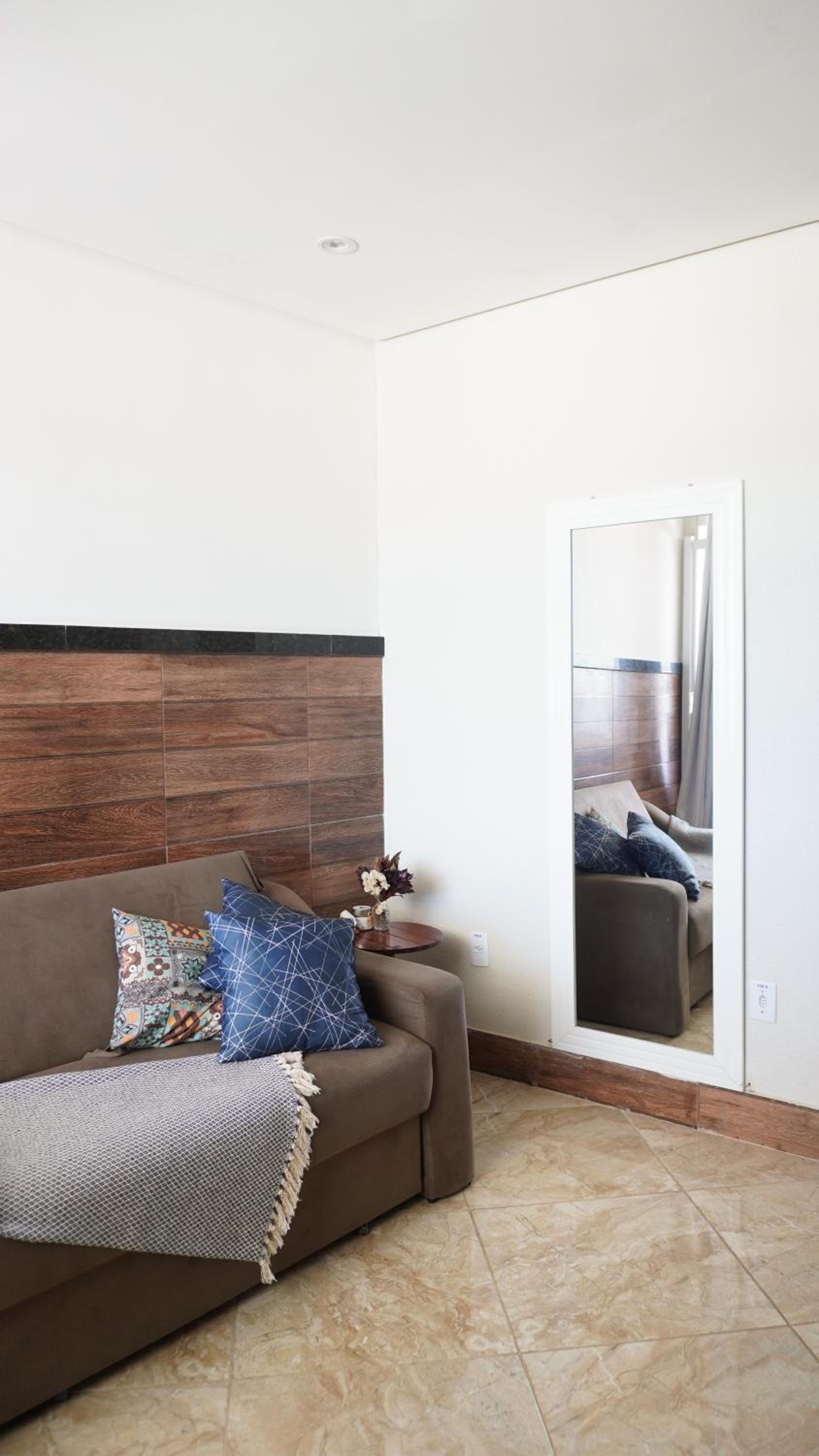 Quadruple Room with Sea View - Photo 17