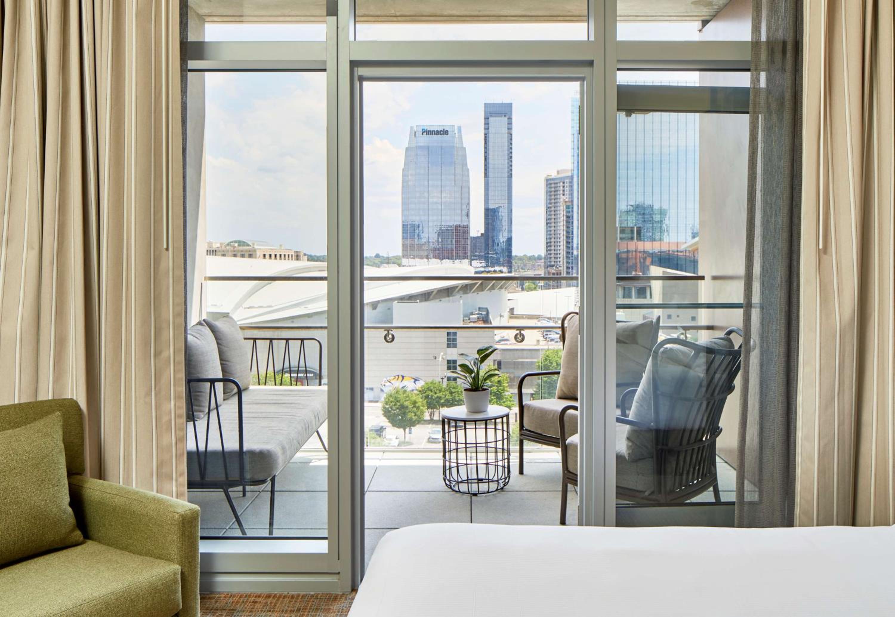 Two-Room King Suite with Two King Beds and Balcony - Photo 7