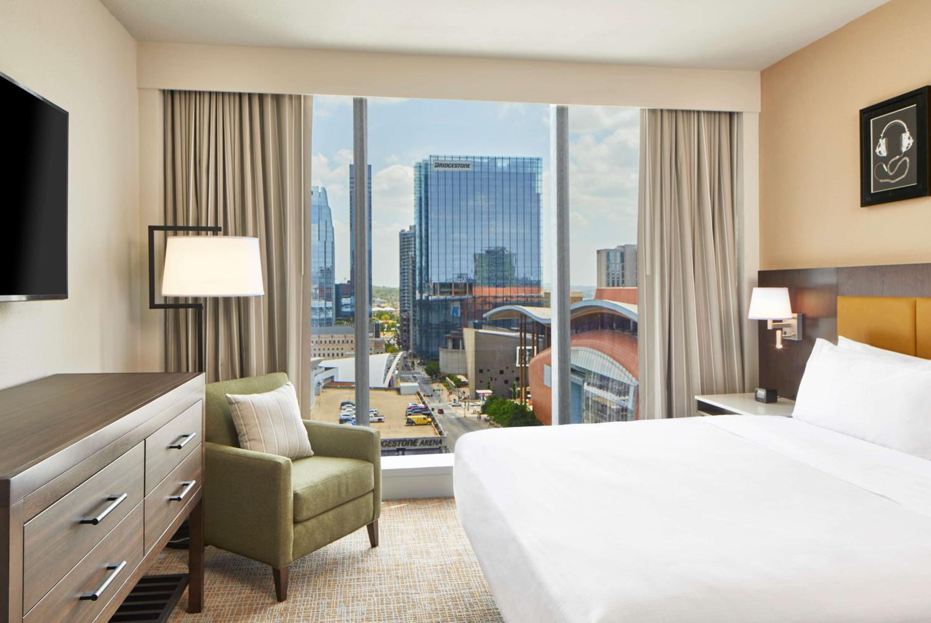 King Suite - Photo 4