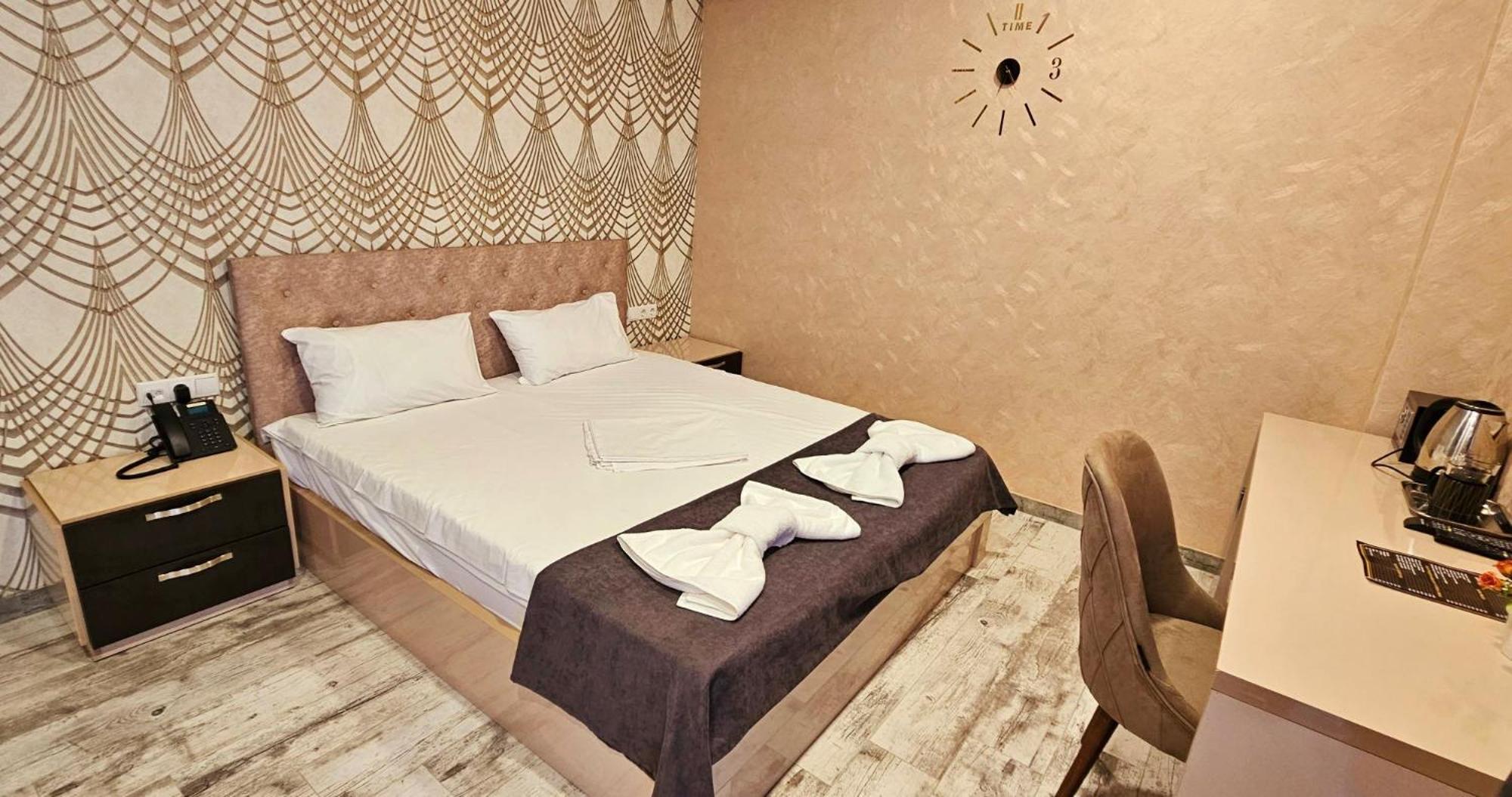 Double Room With Pool View