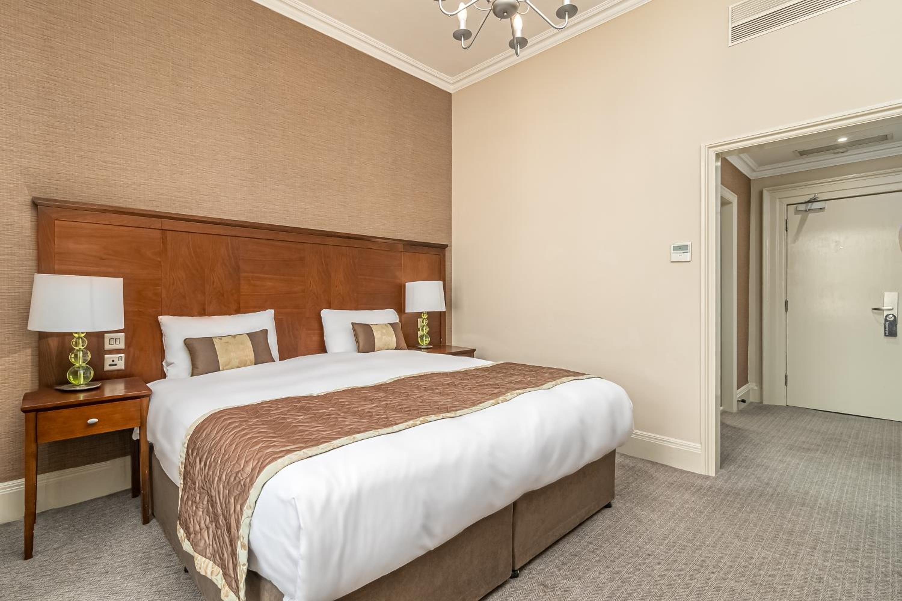 Classic Double Room - Photo 4