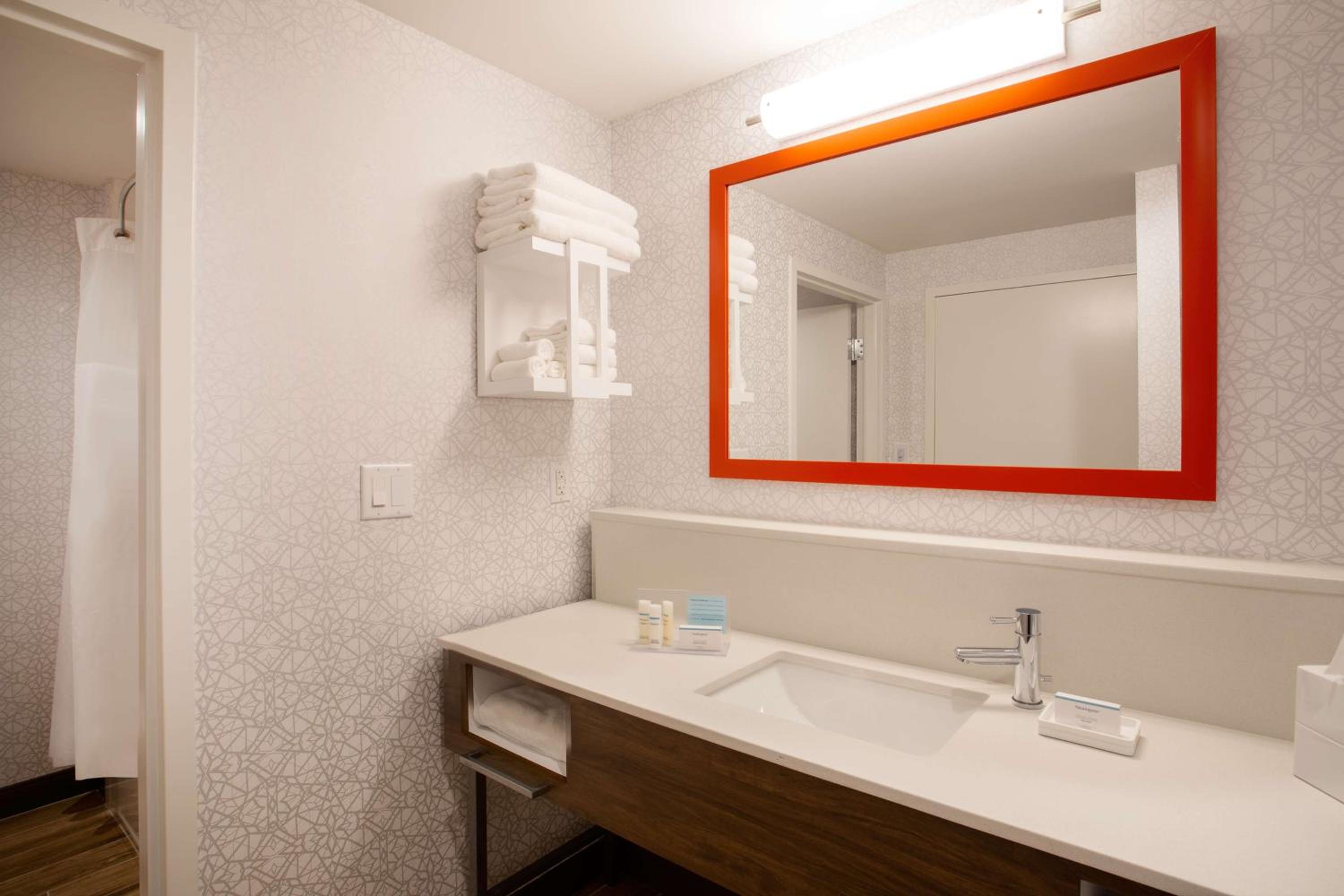 King Studio Suite - Non Smoking - Photo 4