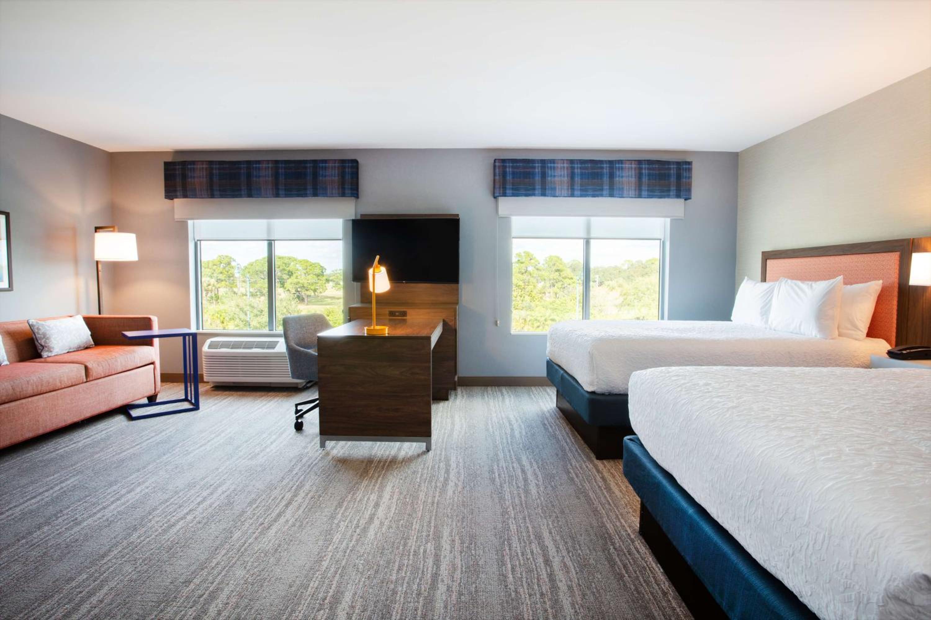 Queen Studio Suite with Two Queen Beds - Non-Smoking