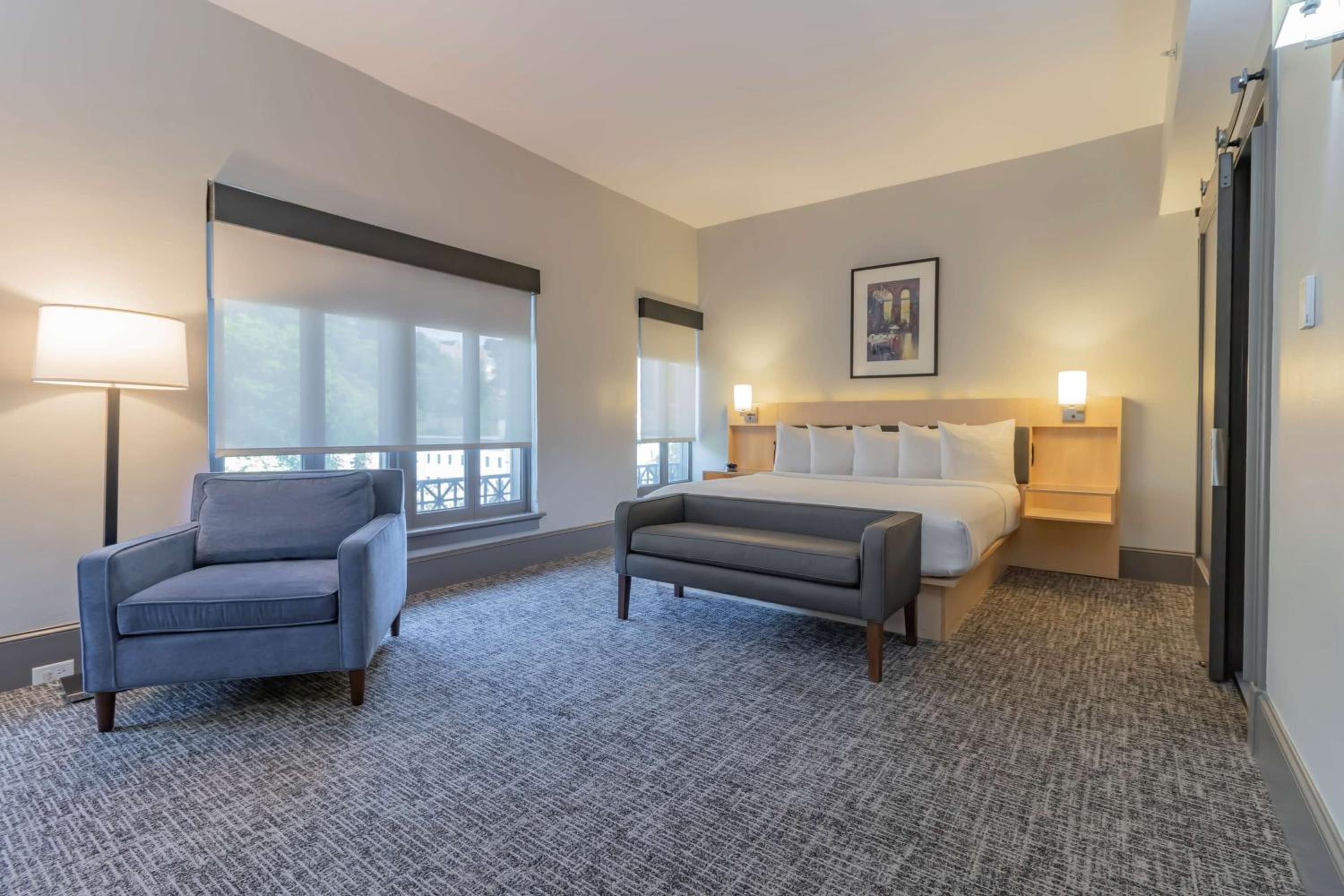 King Room with City View photo 1