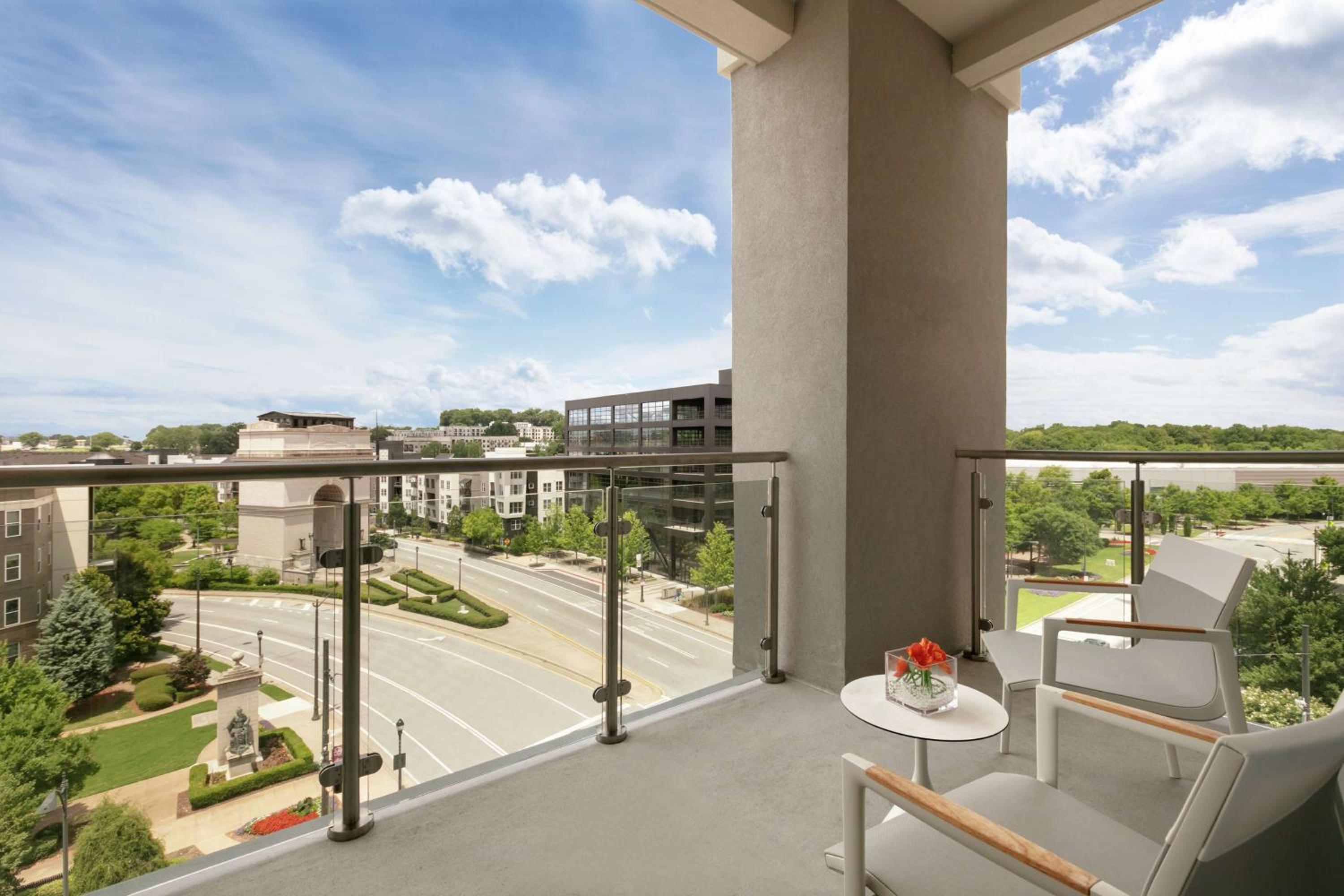 Two Room King Suite with Balcony - Photo 3
