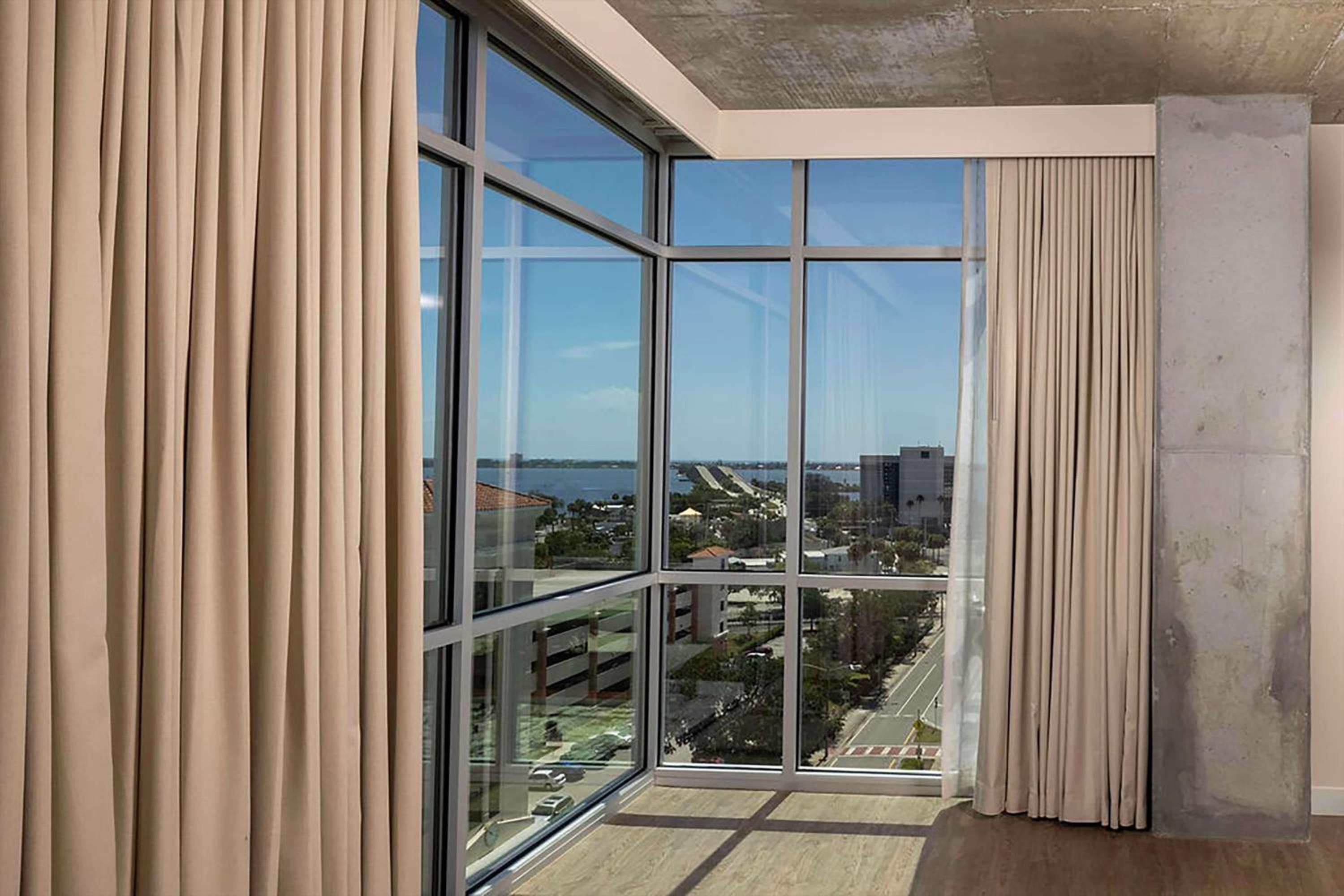 Corner King Room with Sofa and Water View - Photo 2