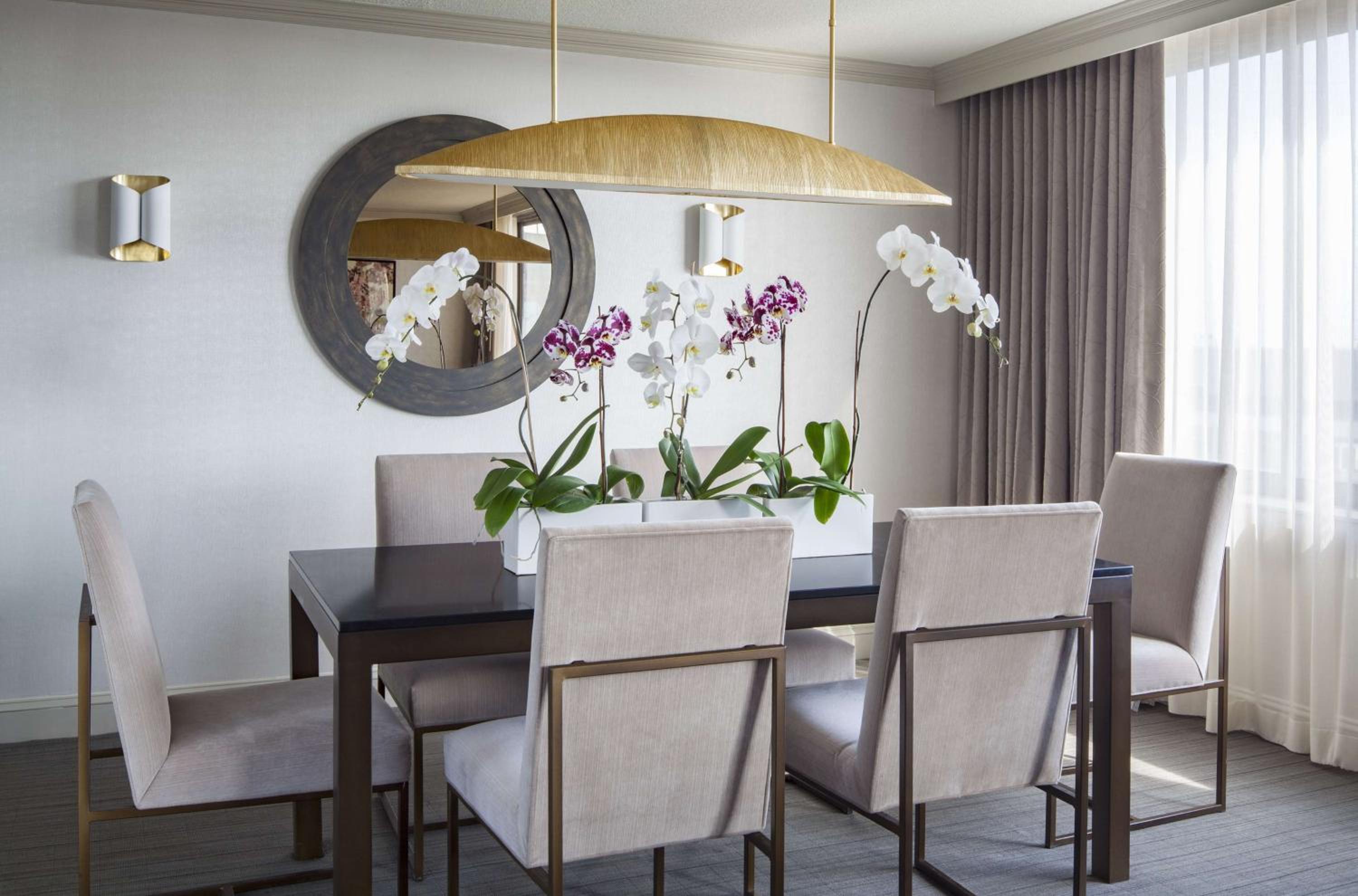 Executive King Suite with Capitol View