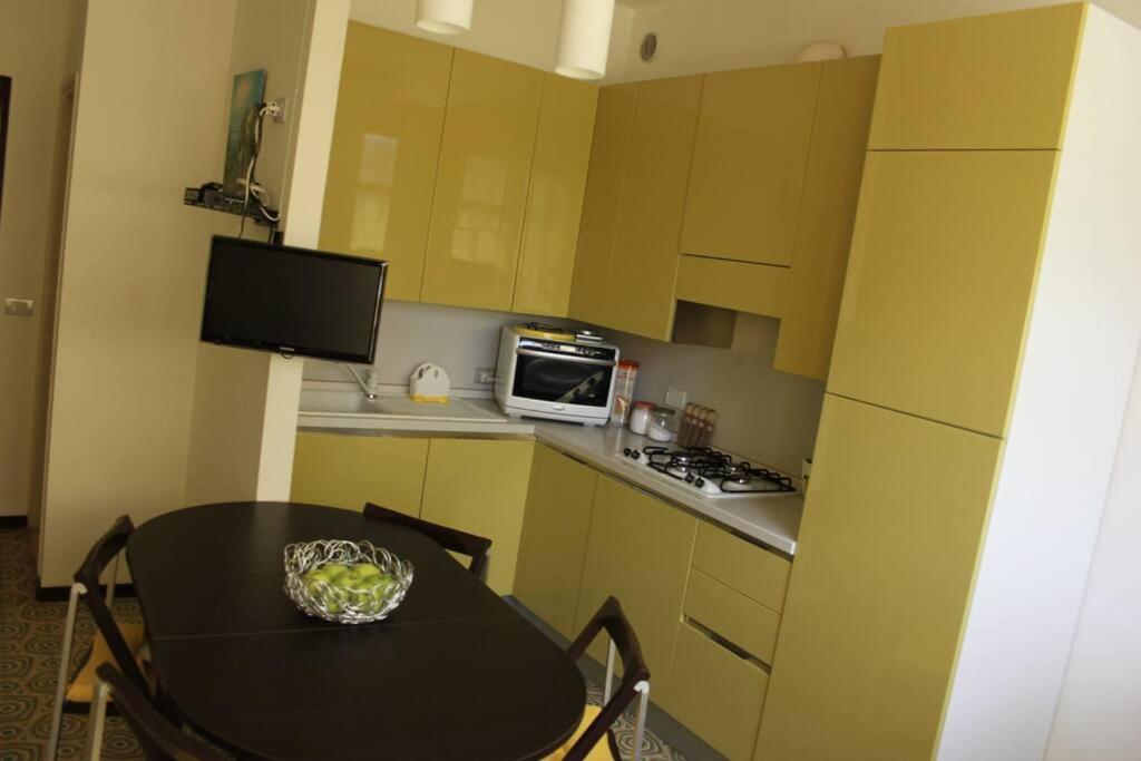 One-Bedroom Apartment photo 3